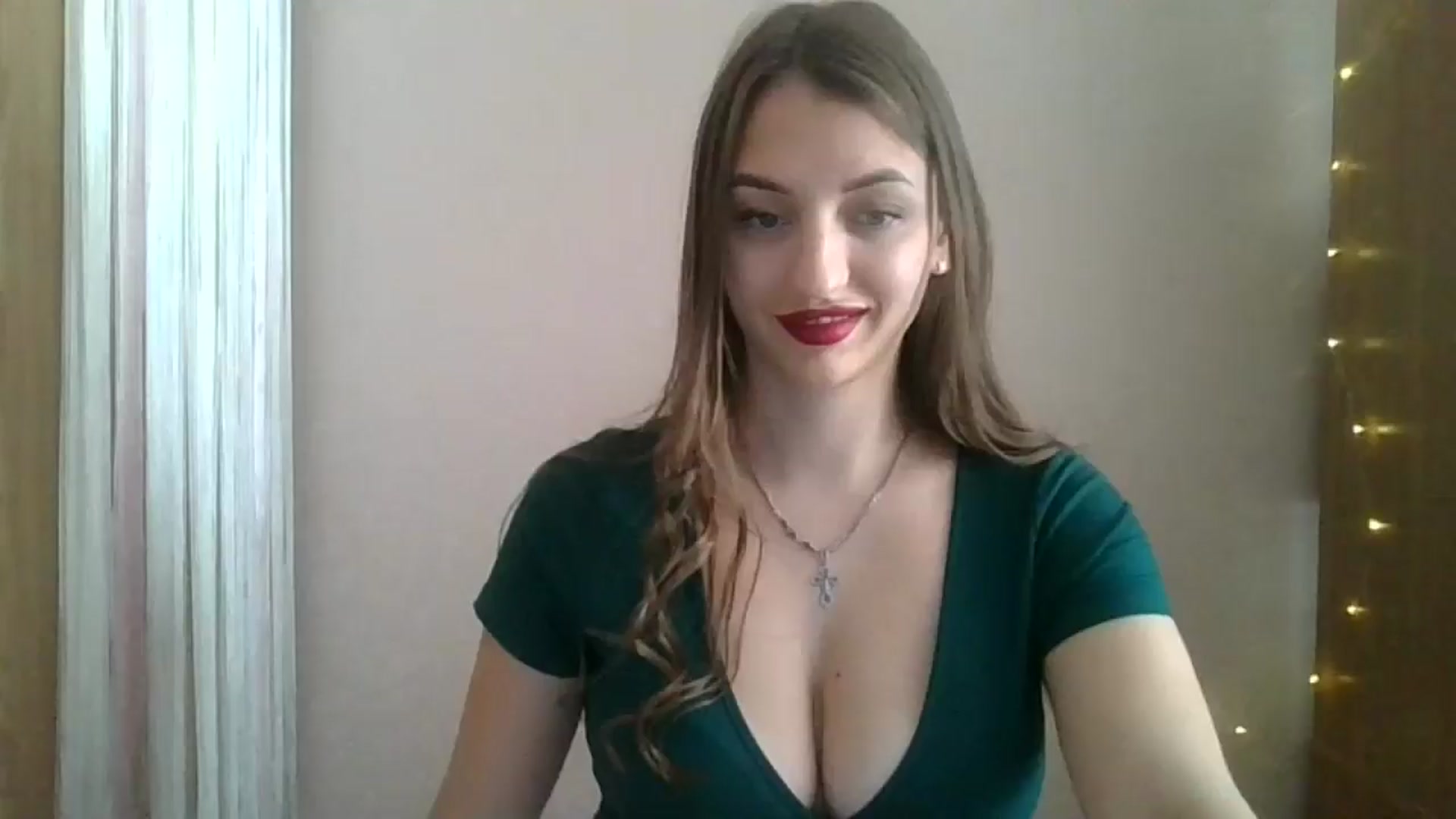 Gallery image thumbnail from SarahMills's myfreecams stream on, 08/31/2025, 11:09 image 15 of 20