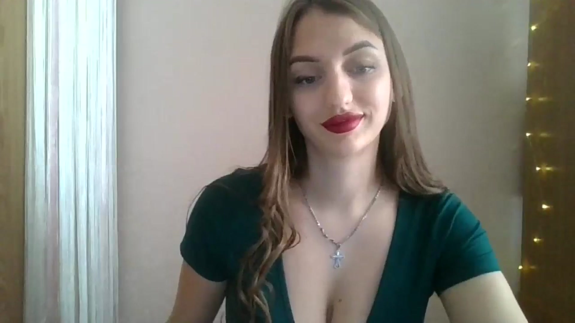 Gallery image thumbnail from SarahMills's myfreecams stream on, 08/31/2025, 11:09 image 17 of 20