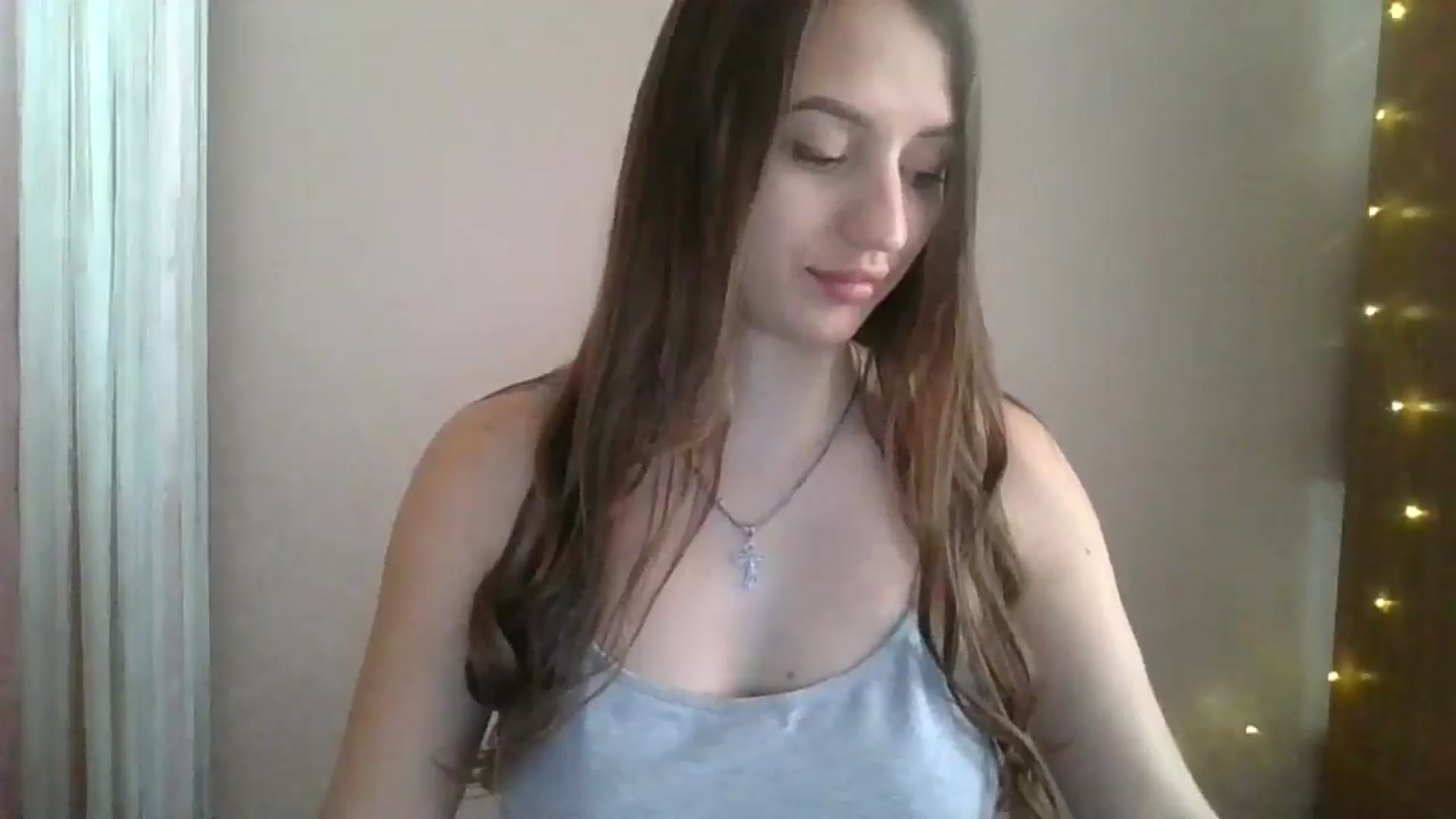 Gallery image thumbnail from SarahMills's myfreecams stream on, 08/31/2025, 13:11 image 8 of 20
