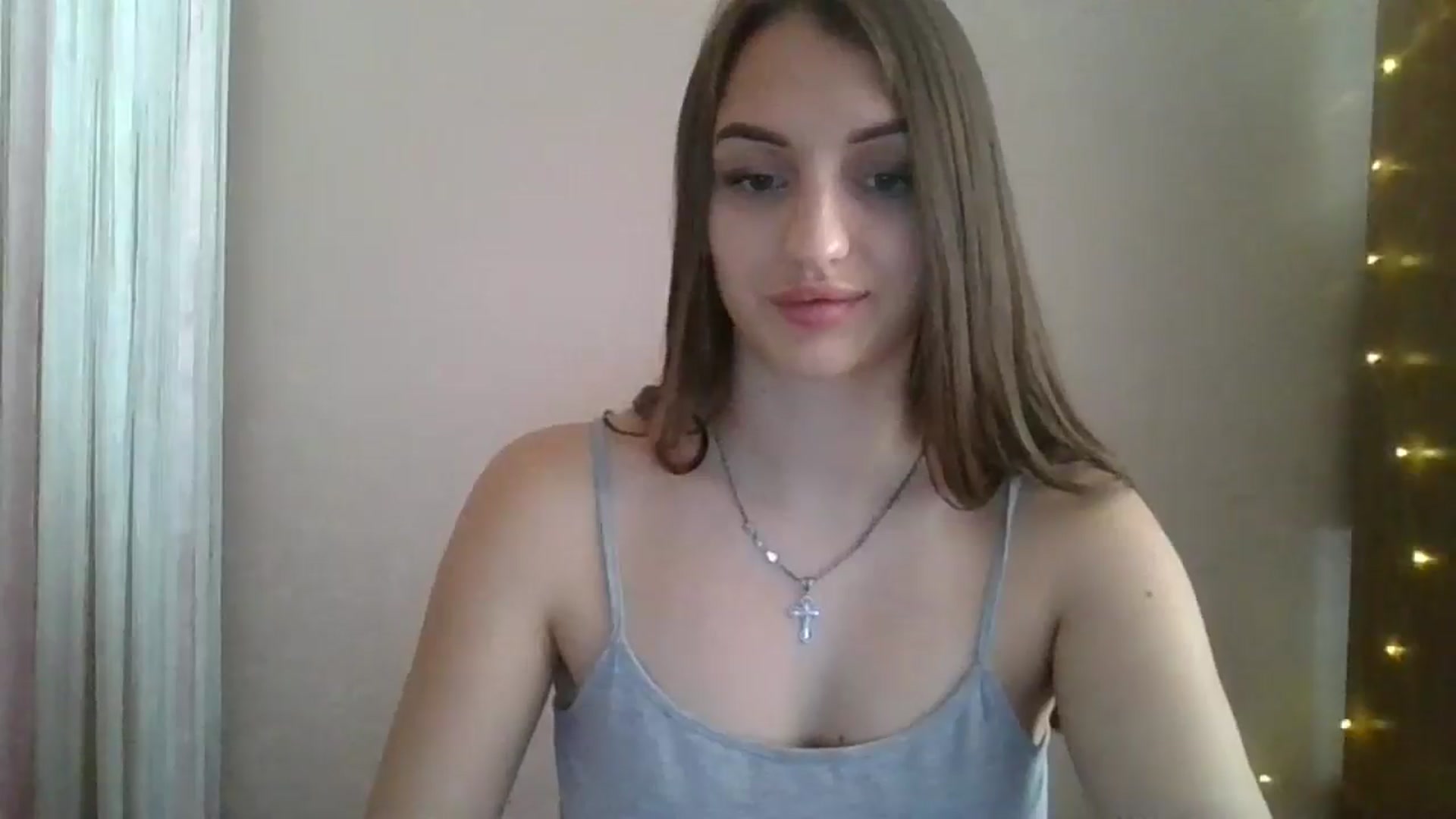 Gallery image thumbnail from SarahMills's myfreecams stream on, 08/31/2025, 13:11 image 6 of 20