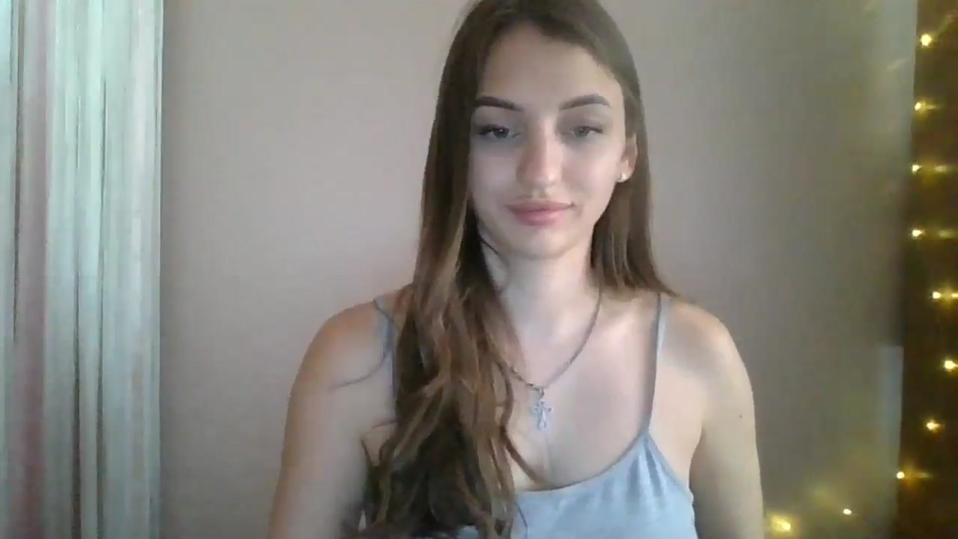 Gallery image thumbnail from SarahMills's myfreecams stream on, 08/31/2025, 14:16 image 12 of 20