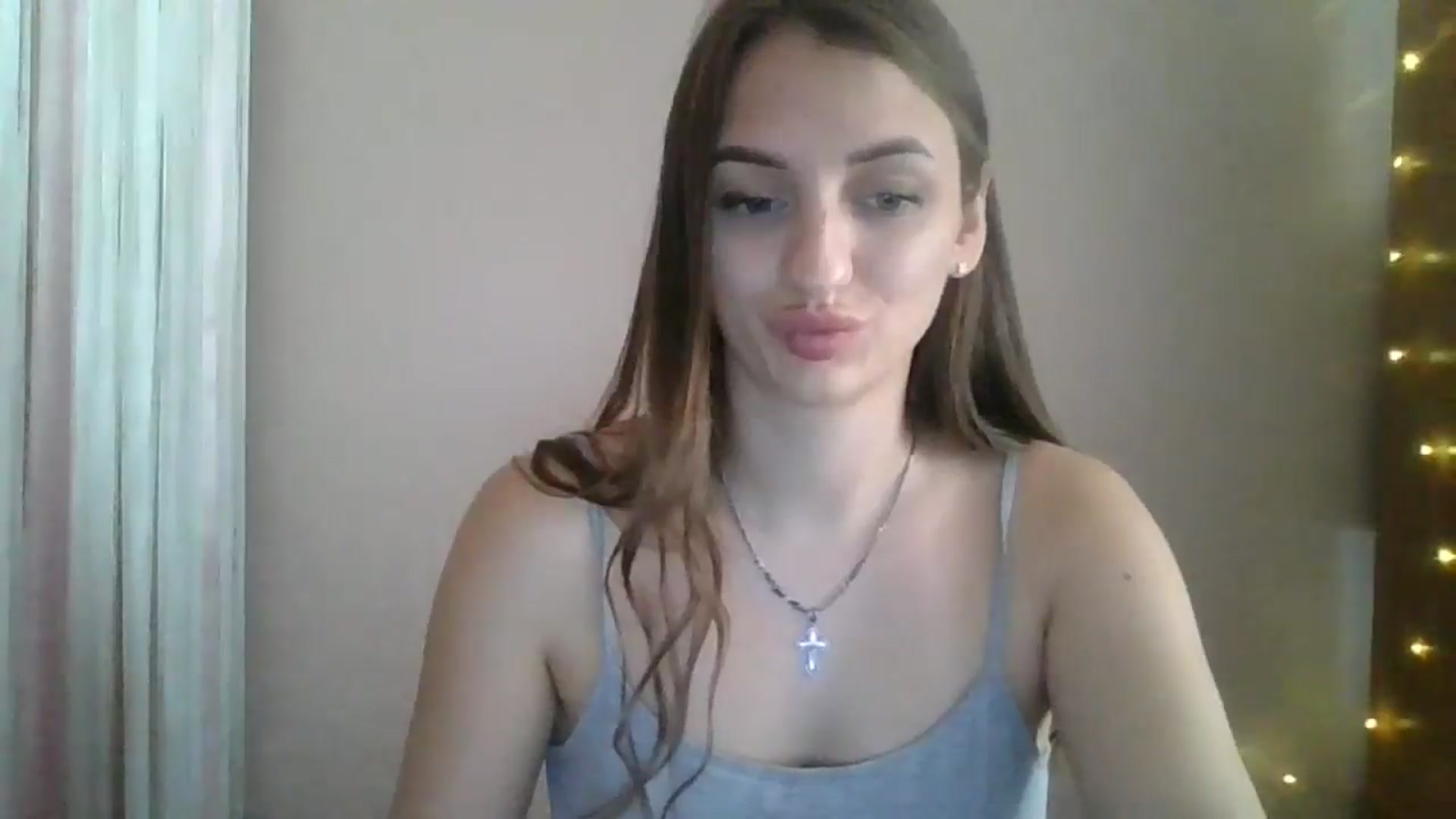 Gallery image thumbnail from SarahMills's myfreecams stream on, 08/31/2025, 14:16 image 5 of 20