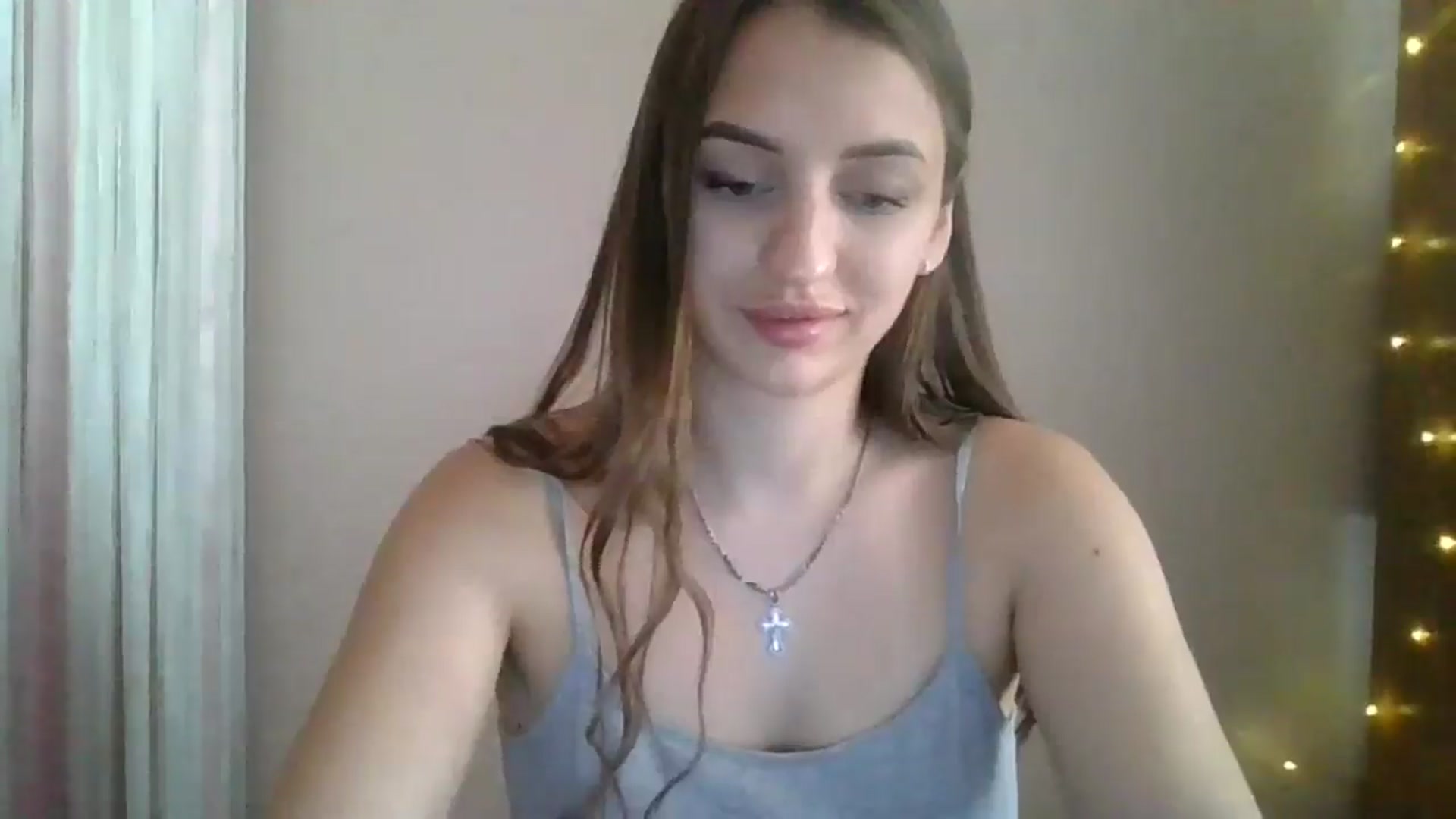 Gallery image thumbnail from SarahMills's myfreecams stream on, 08/31/2025, 14:16 image 4 of 20