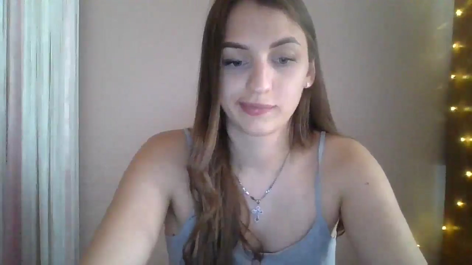 Gallery image thumbnail from SarahMills's myfreecams stream on, 08/31/2025, 14:16 image 16 of 20
