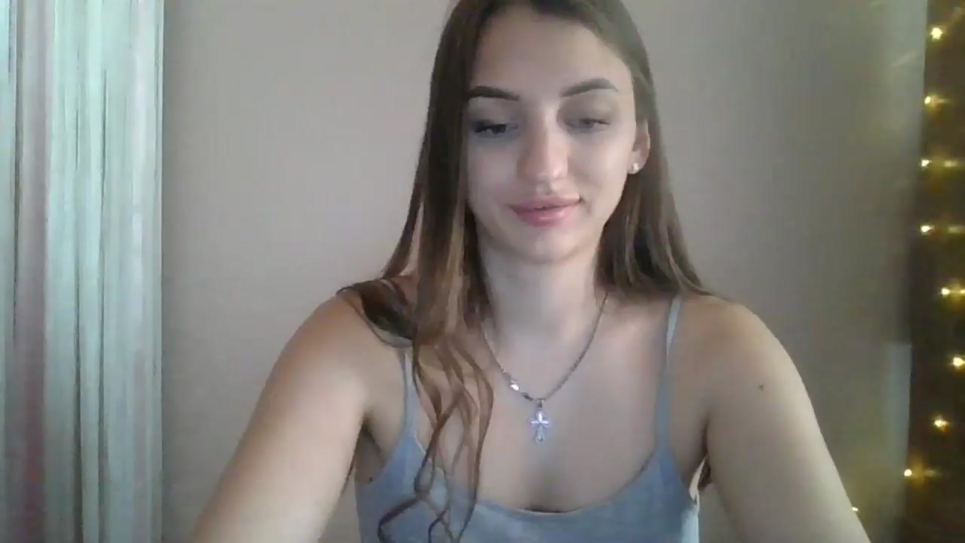 Gallery image thumbnail from SarahMills's myfreecams stream on, 08/31/2025, 14:16 image 10 of 20