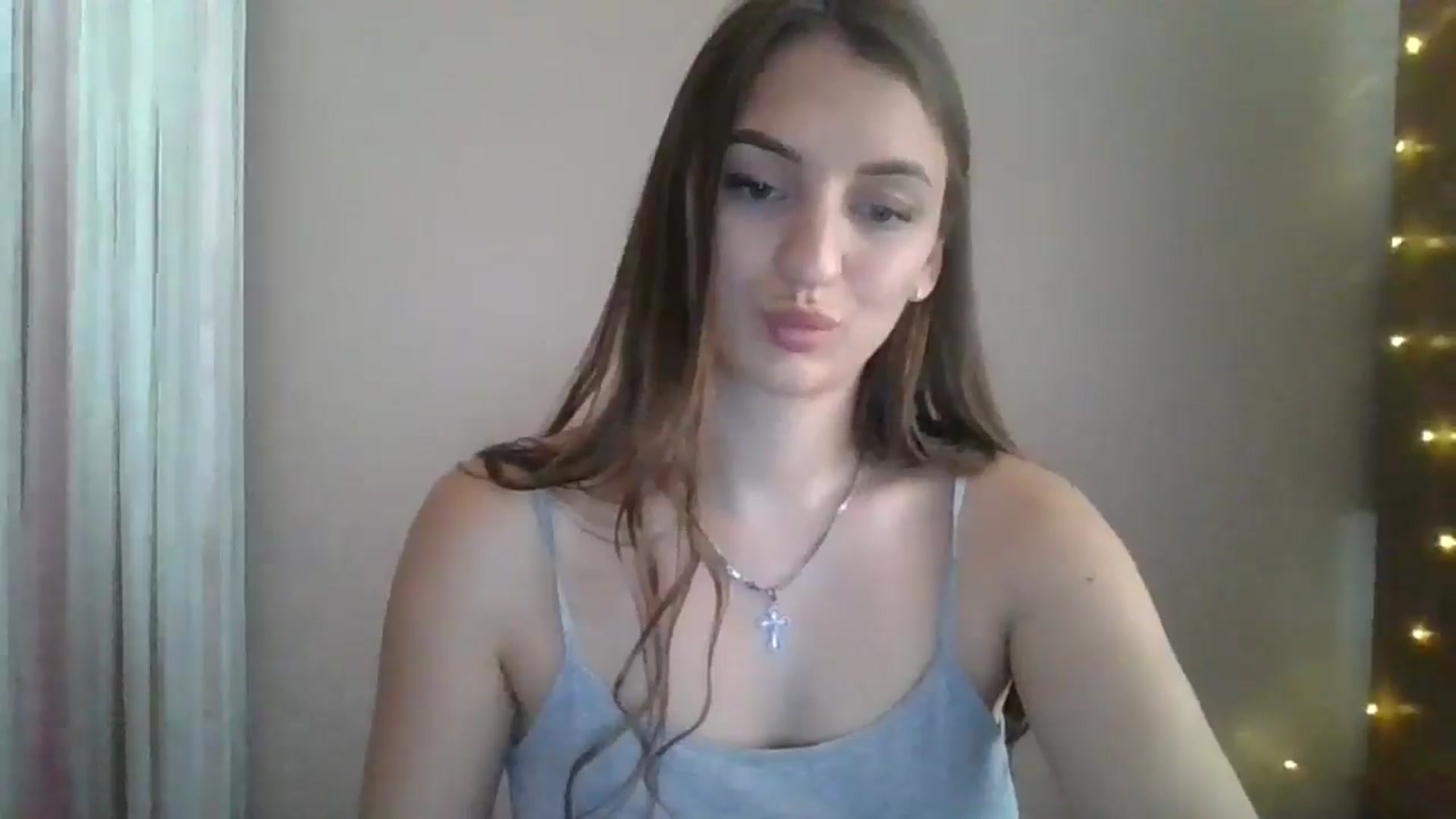 Gallery image thumbnail from SarahMills's myfreecams stream on, 08/31/2025, 14:16 image 7 of 20