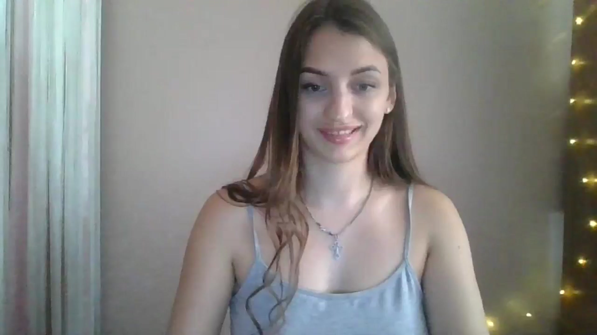 Gallery image thumbnail from SarahMills's myfreecams stream on, 08/31/2025, 14:16 image 9 of 20