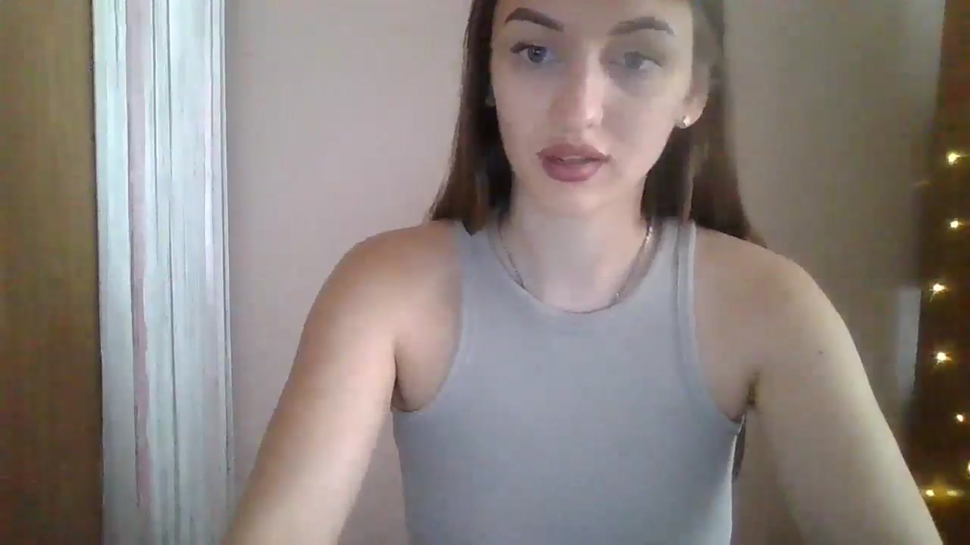 Gallery image thumbnail from SarahMills's myfreecams stream on, 09/06/2025, 09:05 image 18 of 20