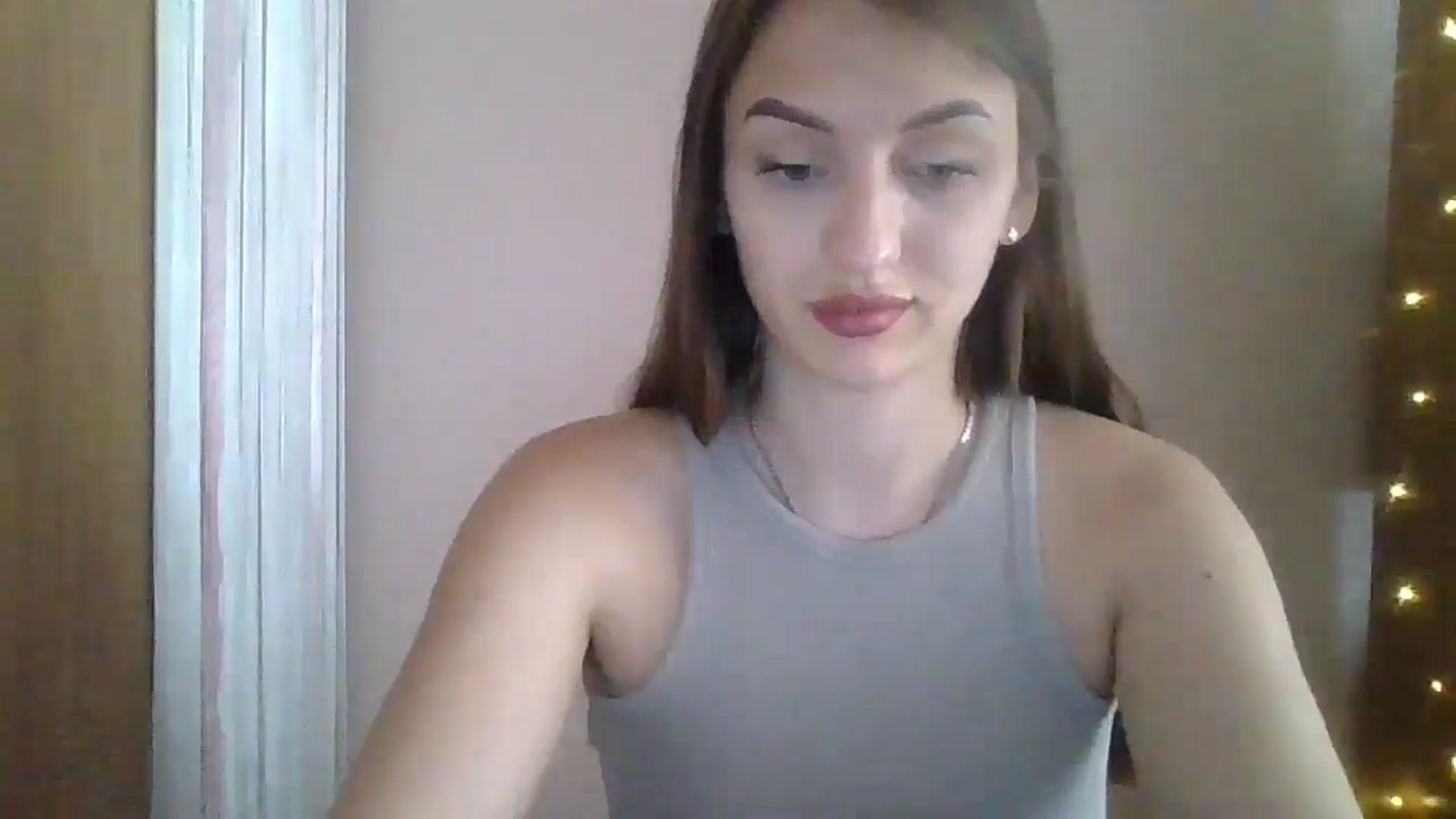 Gallery image thumbnail from SarahMills's myfreecams stream on, 09/06/2025, 09:05 image 19 of 20