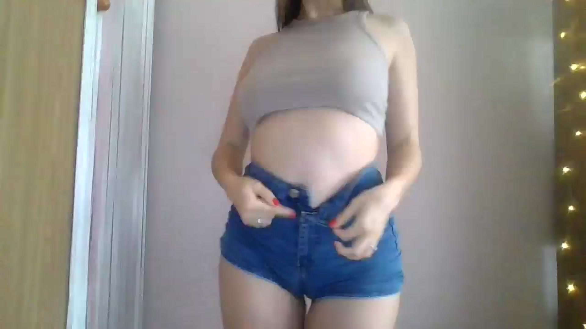 Gallery image thumbnail from SarahMills's myfreecams stream on, 09/06/2025, 09:05 image 14 of 20