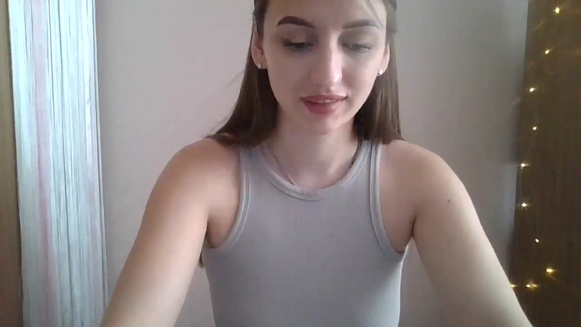 Gallery image thumbnail from SarahMills's myfreecams stream on, 09/06/2025, 12:01 image 17 of 20