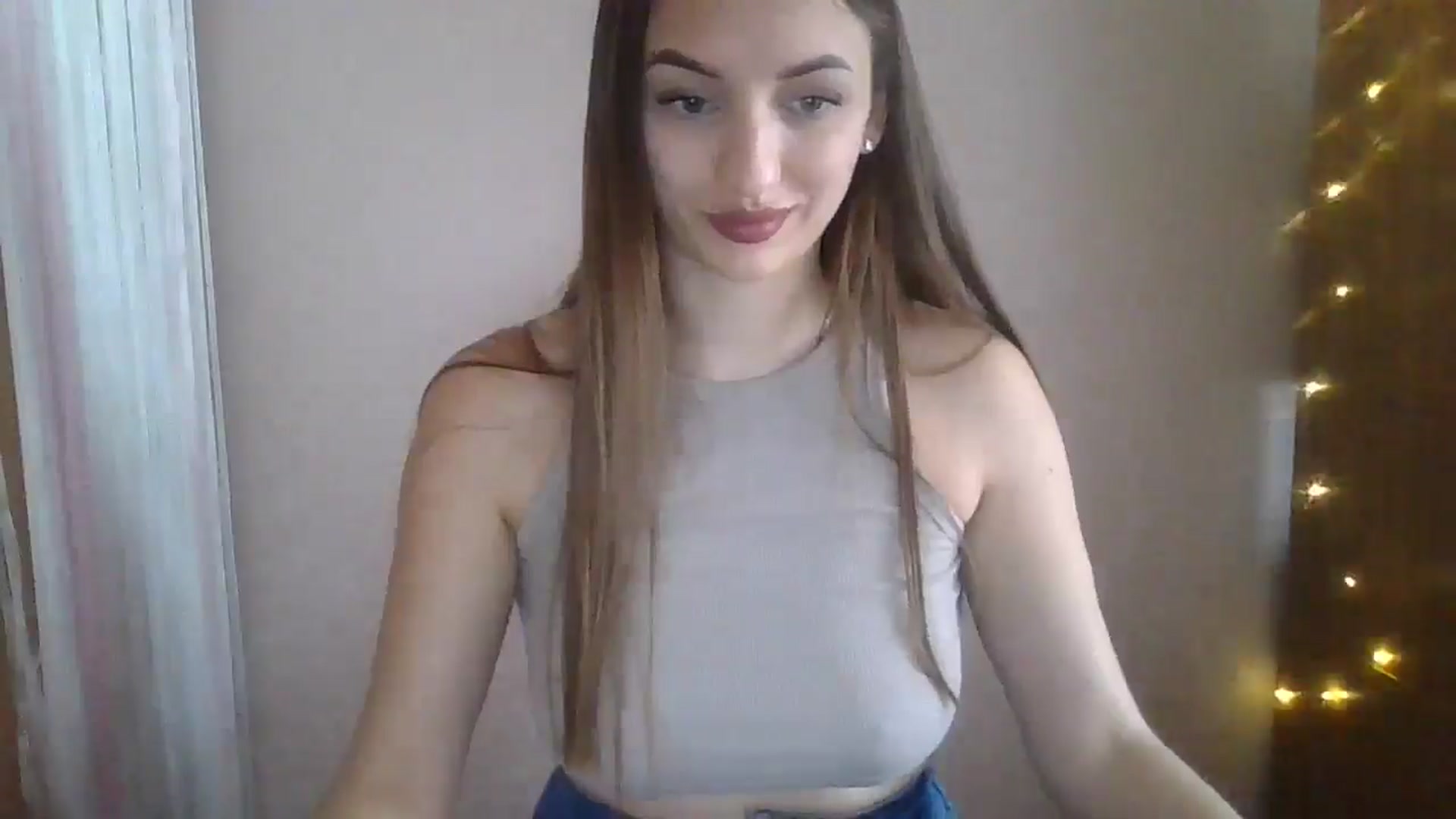 Gallery image thumbnail from SarahMills's myfreecams stream on, 09/07/2025, 09:47 image 16 of 20