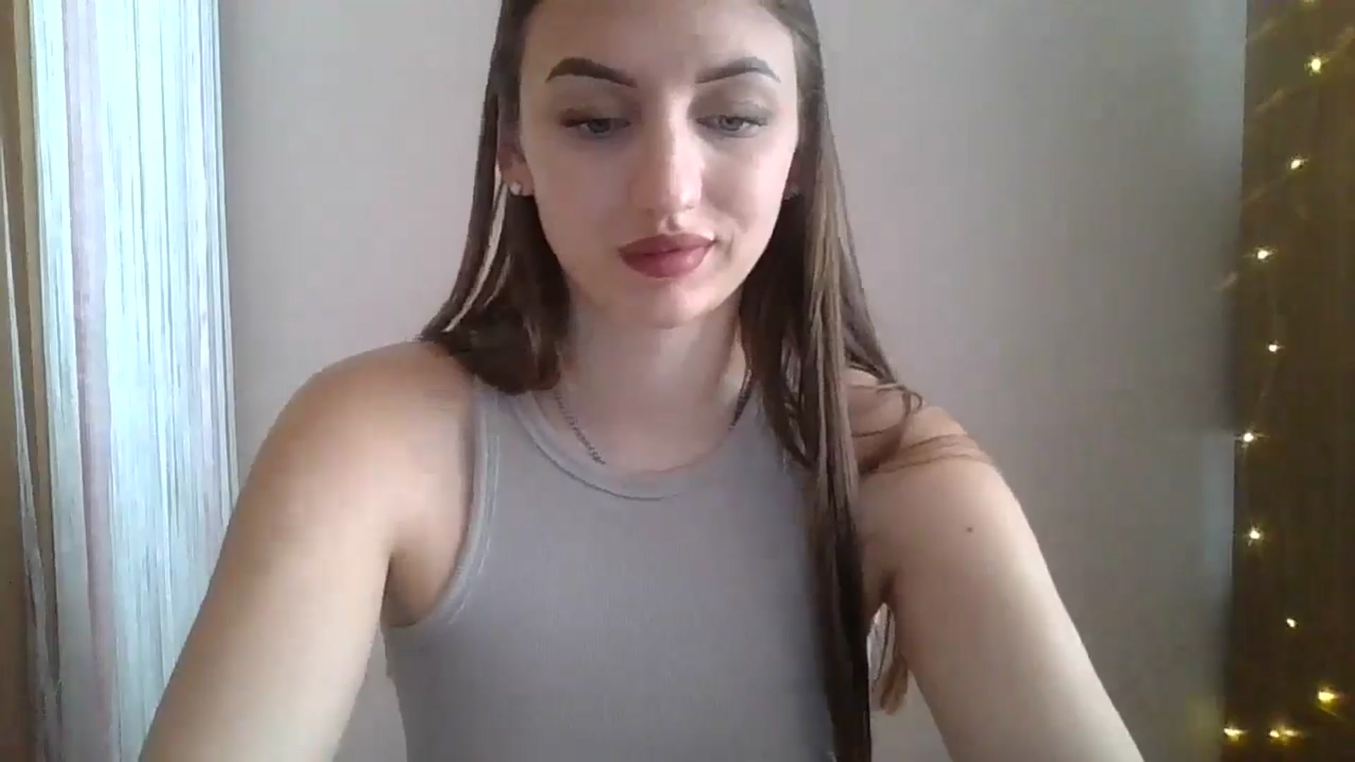 Gallery image thumbnail from SarahMills's myfreecams stream on, 09/07/2025, 11:40 image 6 of 20