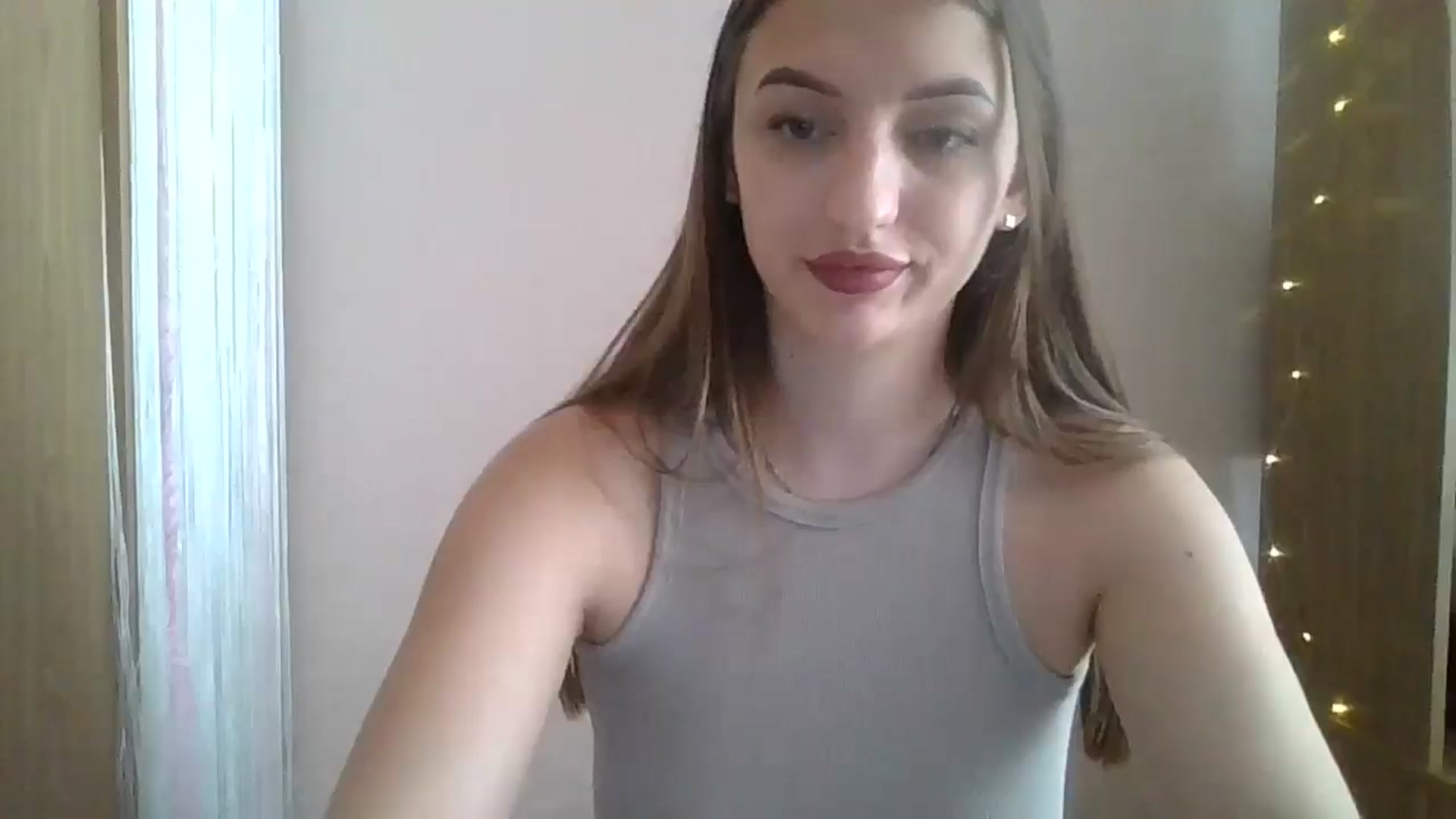 Gallery image thumbnail from SarahMills's myfreecams stream on, 09/08/2025, 10:15 image 11 of 20