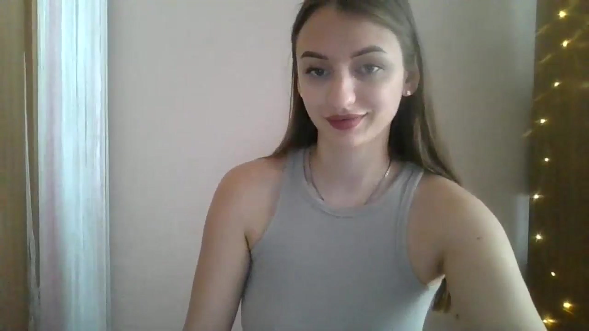 Gallery image thumbnail from SarahMills's myfreecams stream on, 09/08/2025, 11:31 image 8 of 20