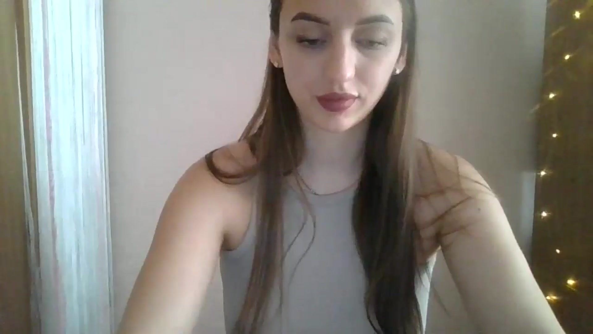 Gallery image thumbnail from SarahMills's myfreecams stream on, 09/08/2025, 12:01 image 6 of 20