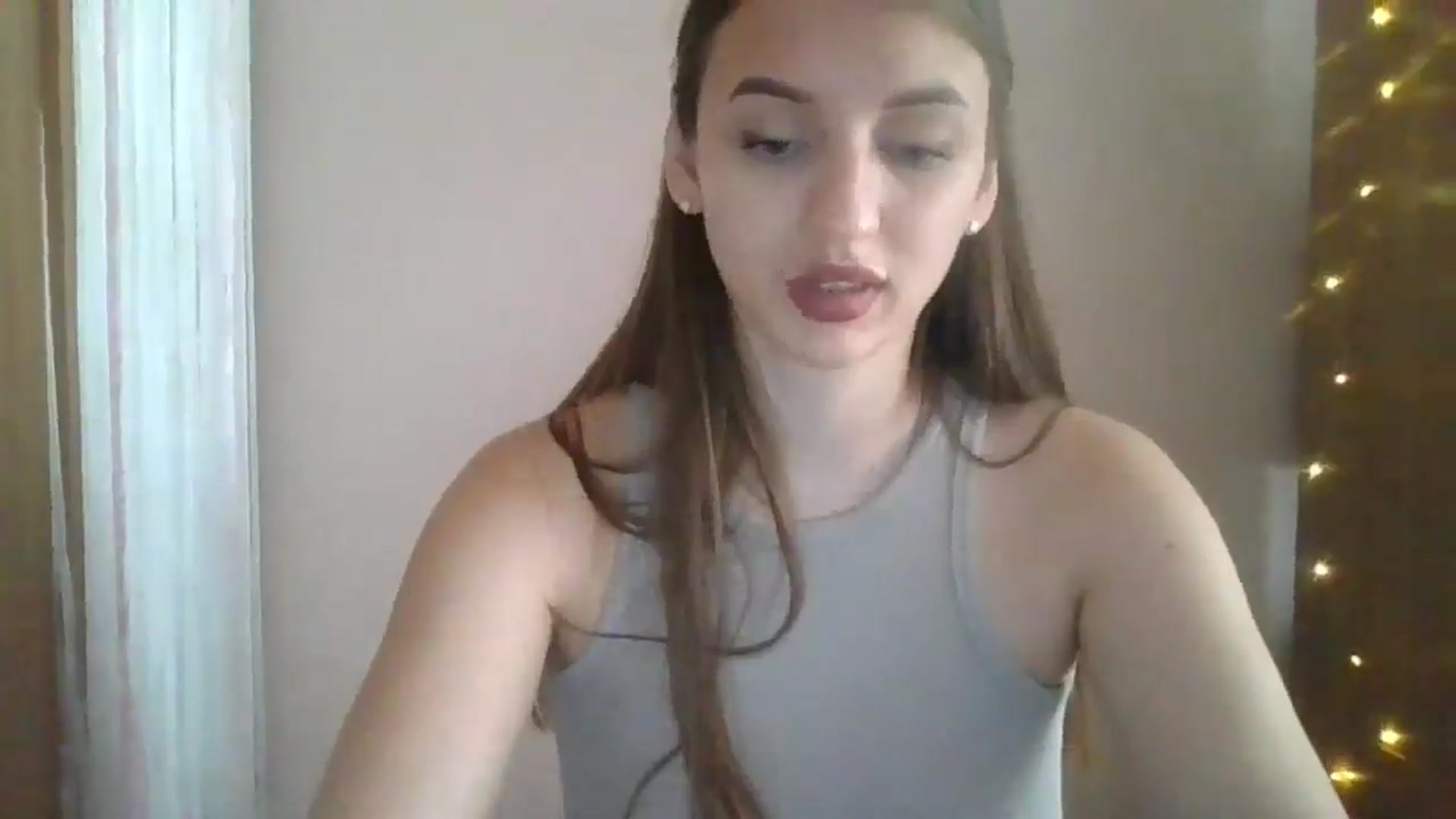 Gallery image thumbnail from SarahMills's myfreecams stream on, 09/08/2025, 12:01 image 14 of 20
