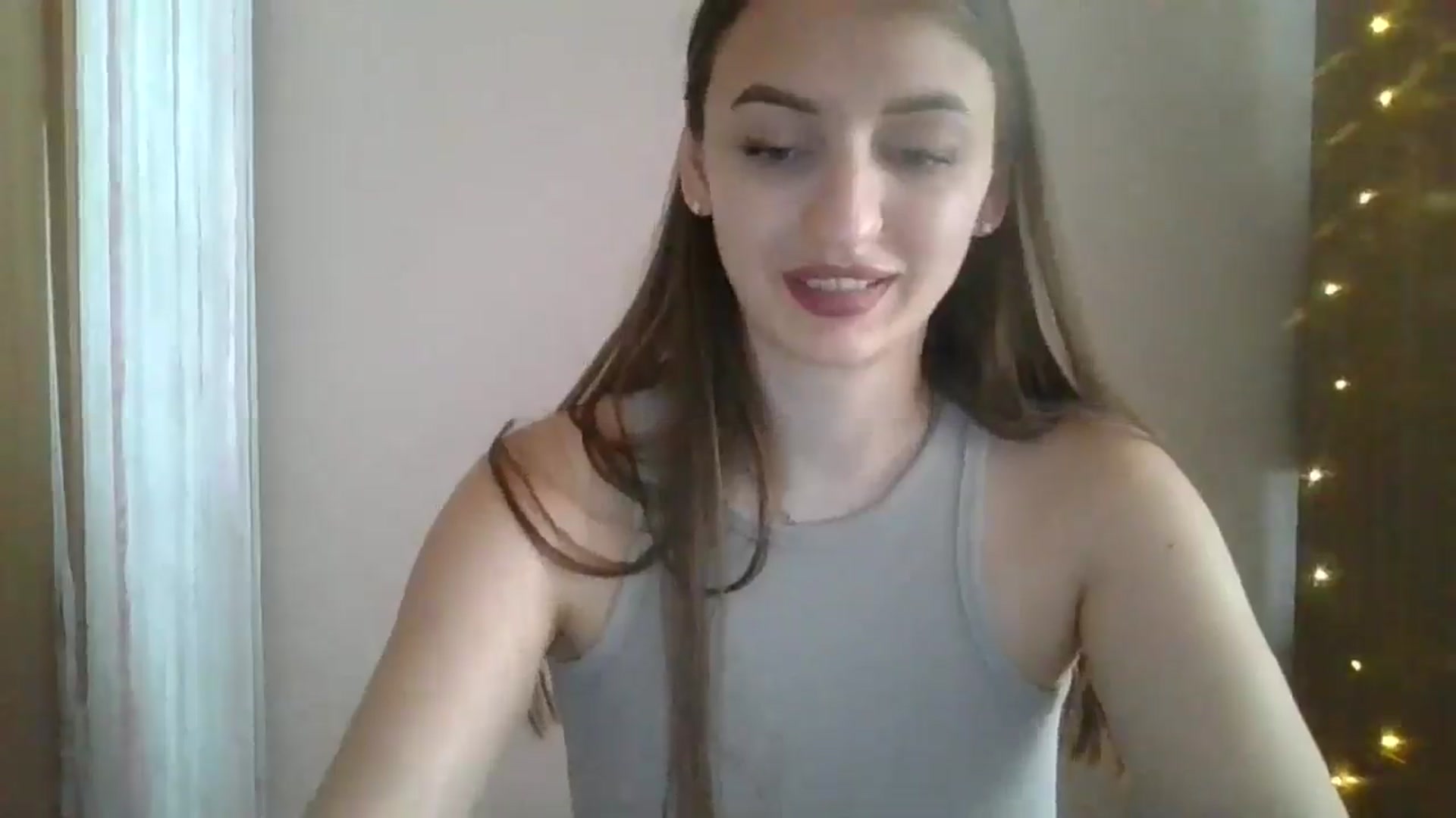 Gallery image thumbnail from SarahMills's myfreecams stream on, 09/08/2025, 12:01 image 9 of 20