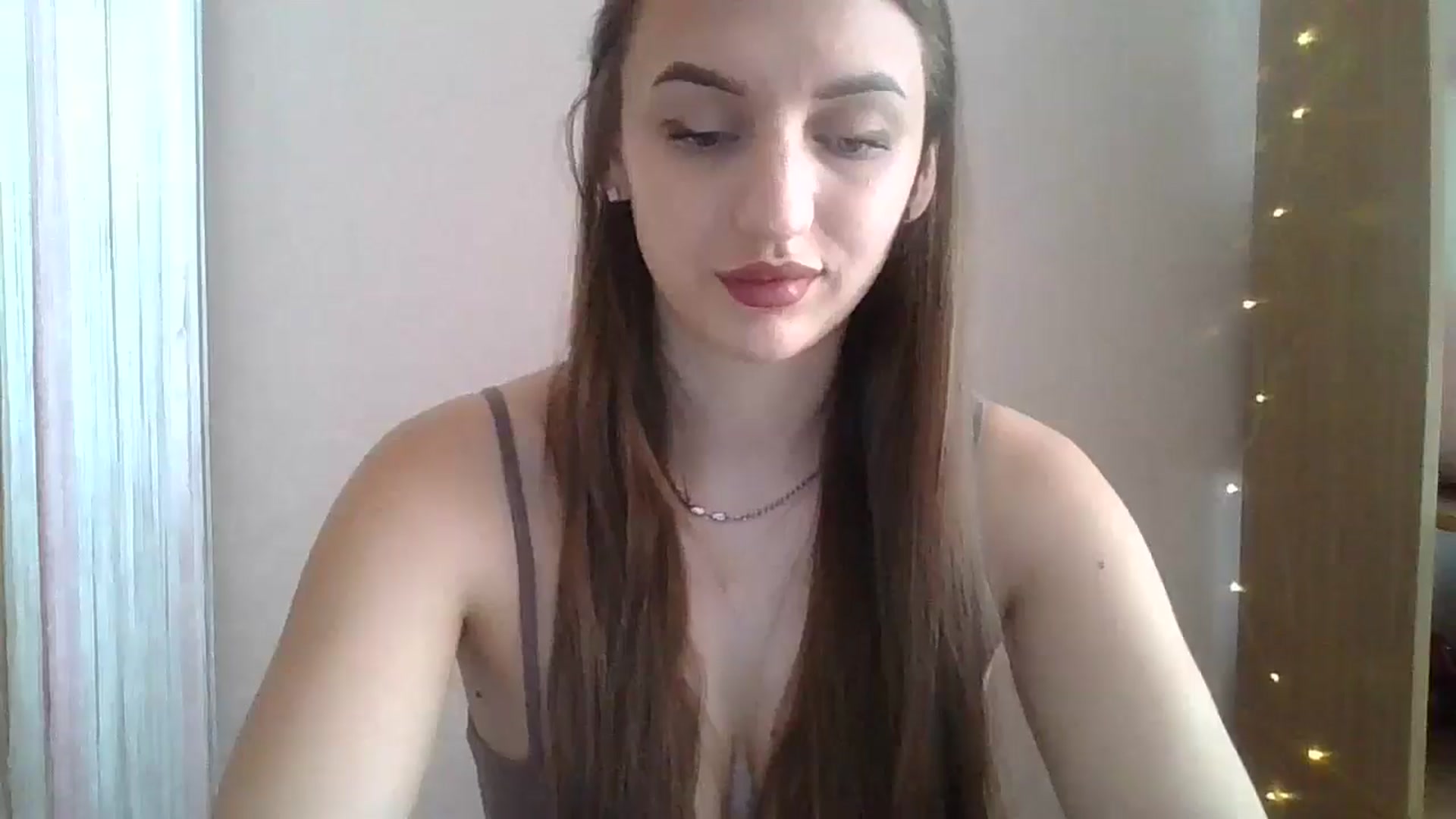 Gallery image thumbnail from SarahMills's myfreecams stream on, 09/10/2025, 10:38 image 11 of 20