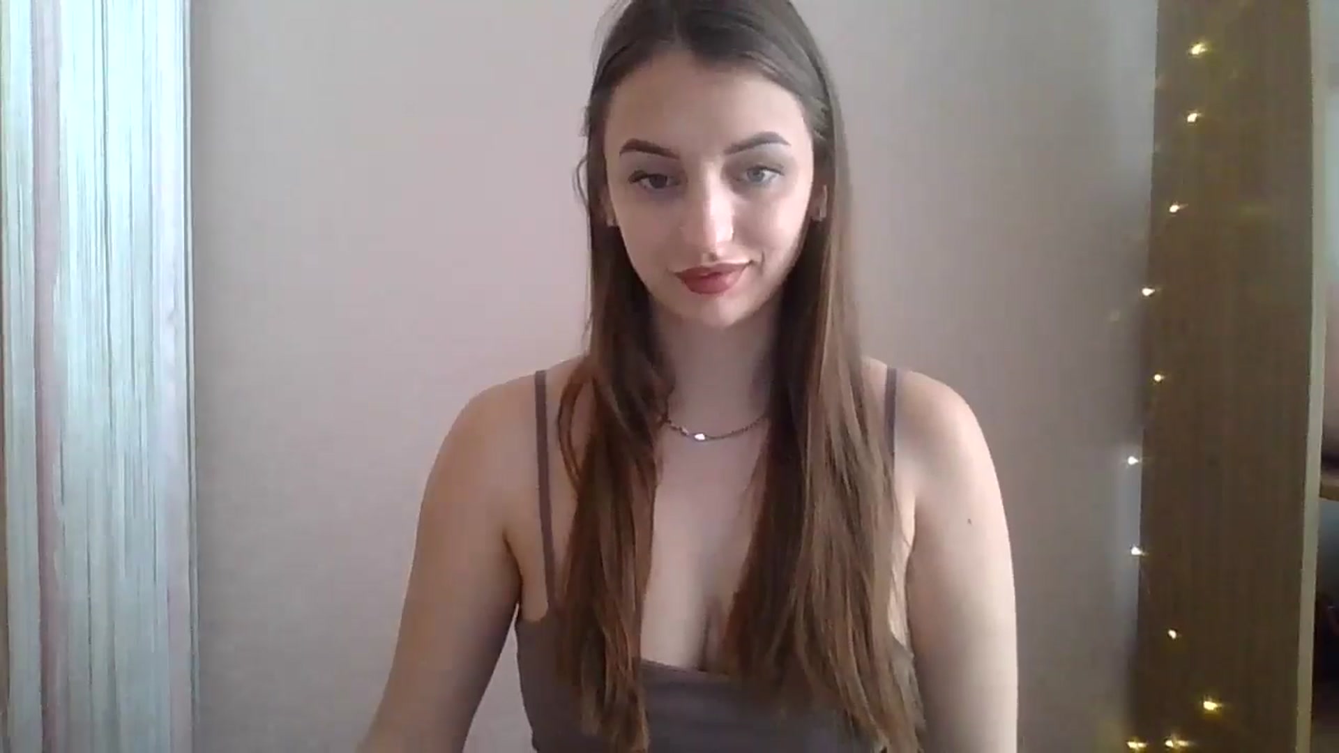 Gallery image thumbnail from SarahMills's myfreecams stream on, 09/10/2025, 10:38 image 10 of 20