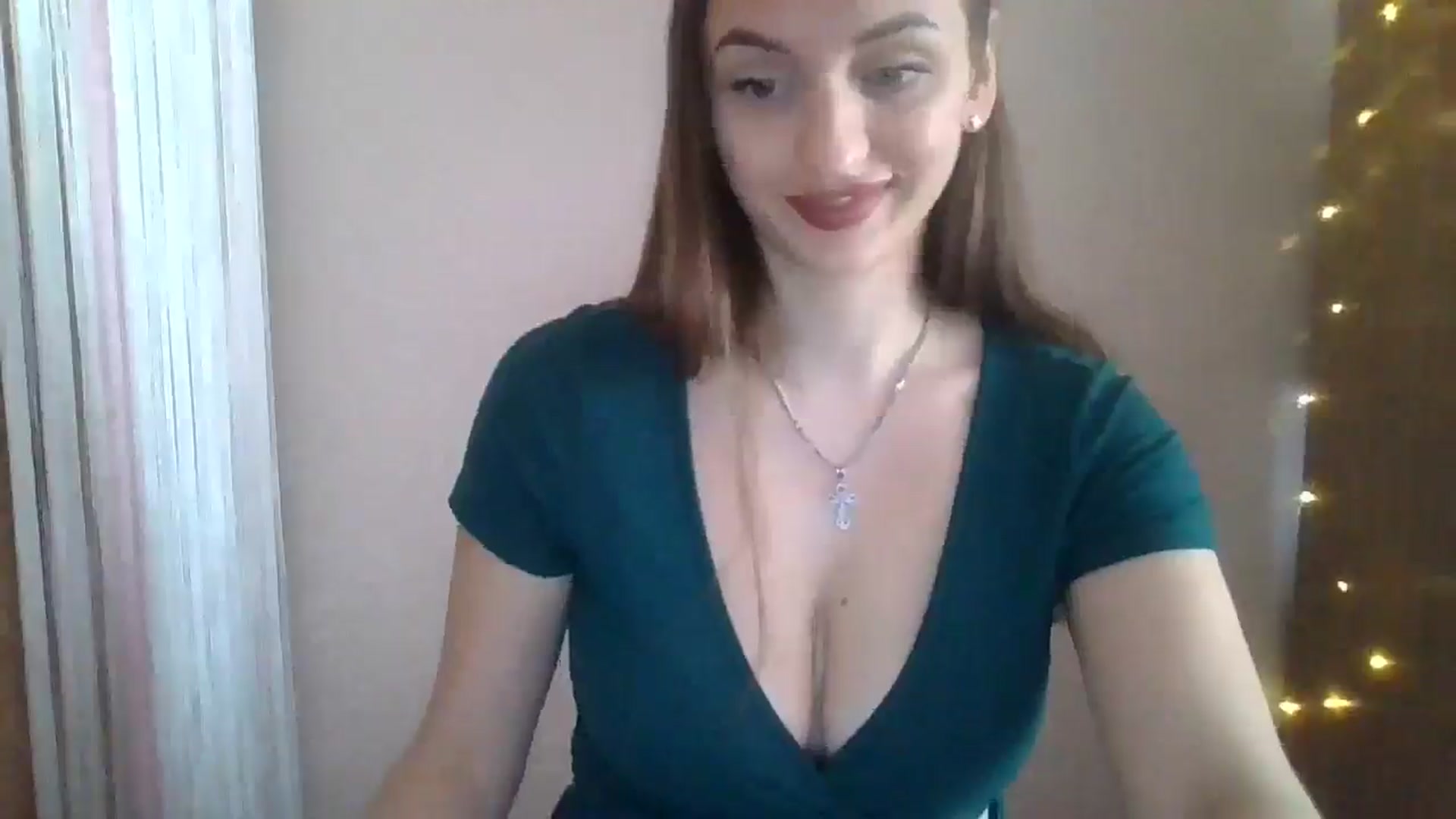 Gallery image thumbnail from SarahMills's myfreecams stream on, 09/14/2025, 11:07 image 16 of 20