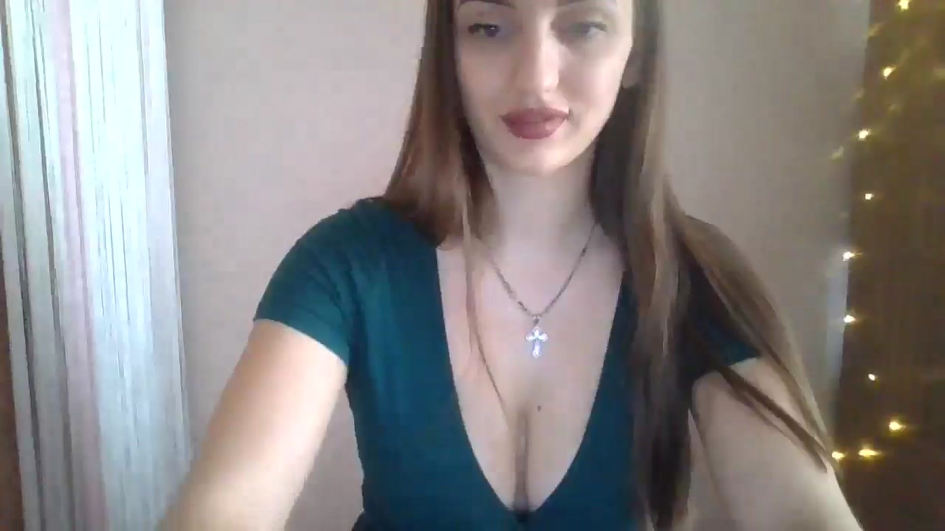 Gallery image thumbnail from SarahMills's myfreecams stream on, 09/14/2025, 11:07 image 18 of 20