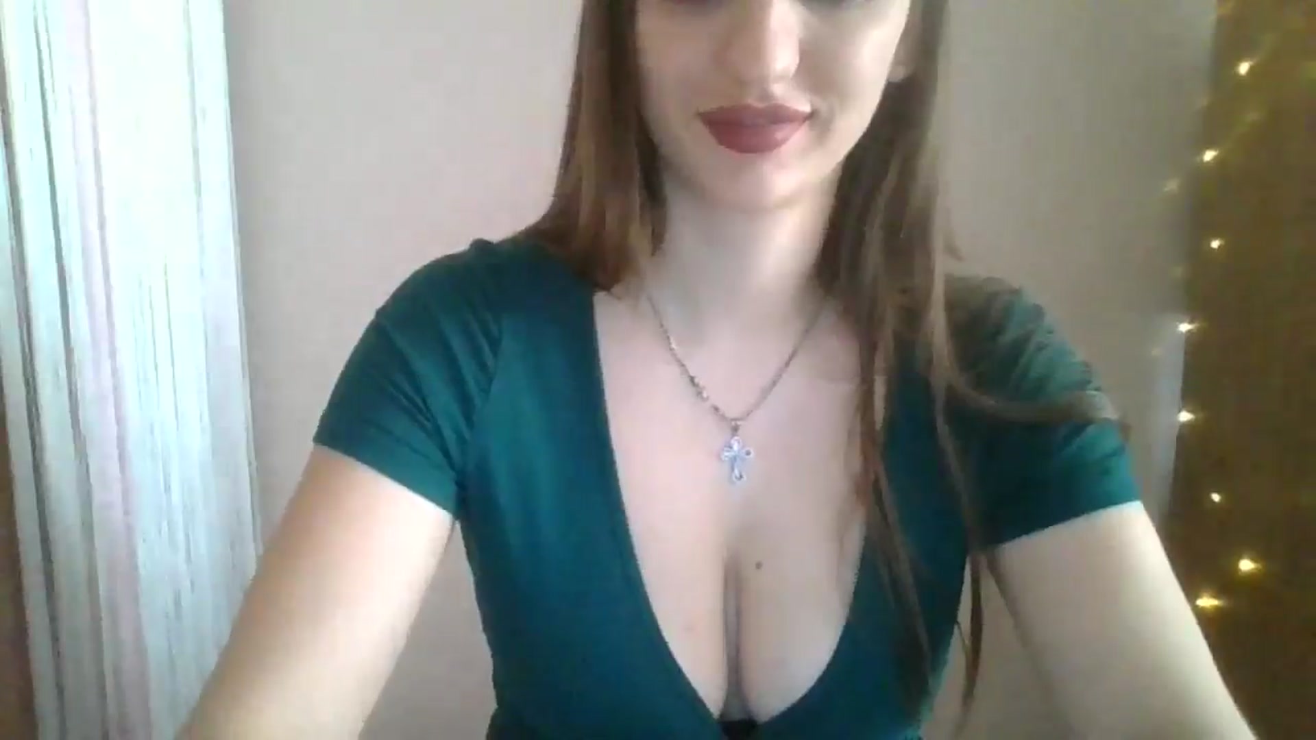 Gallery image thumbnail from SarahMills's myfreecams stream on, 09/14/2025, 11:07 image 7 of 20