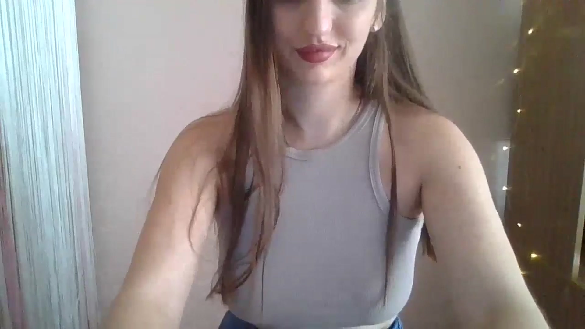 Gallery image thumbnail from SarahMills's myfreecams stream on, 09/17/2025, 09:04 image 3 of 20