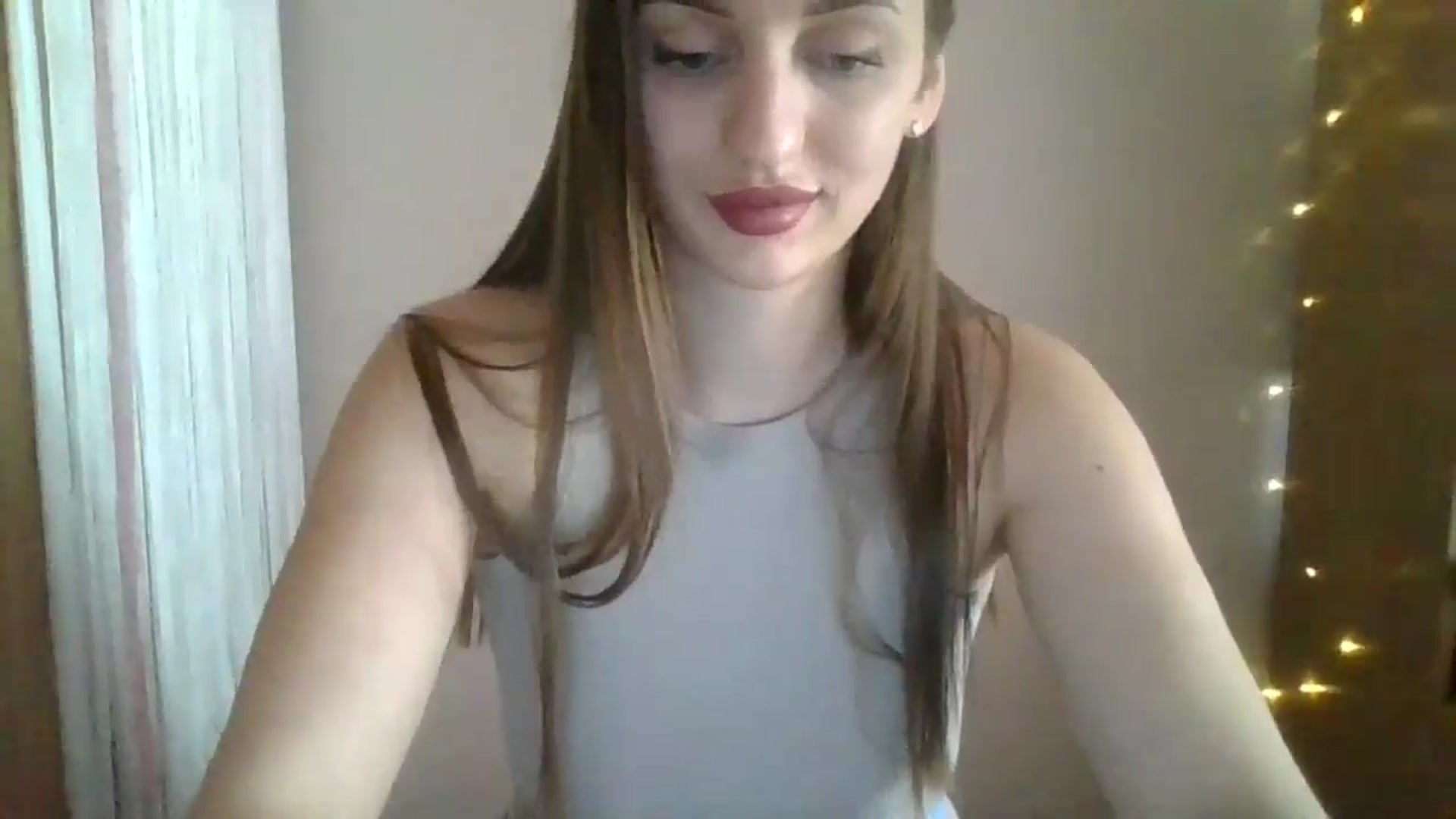 Gallery image thumbnail from SarahMills's myfreecams stream on, 09/17/2025, 11:34 image 5 of 20