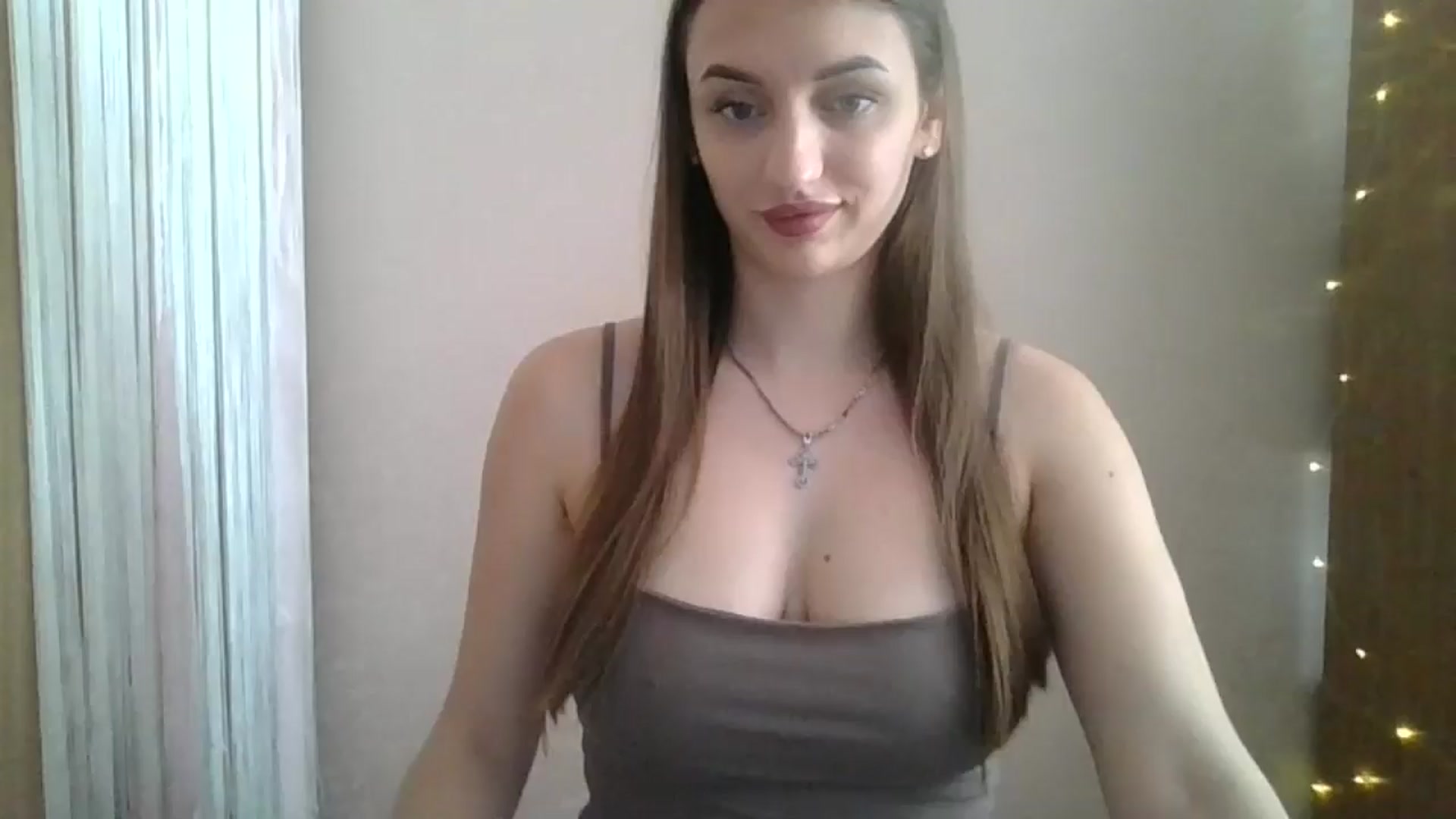 Gallery image thumbnail from SarahMills's myfreecams stream on, 09/20/2025, 13:10 image 1 of 20