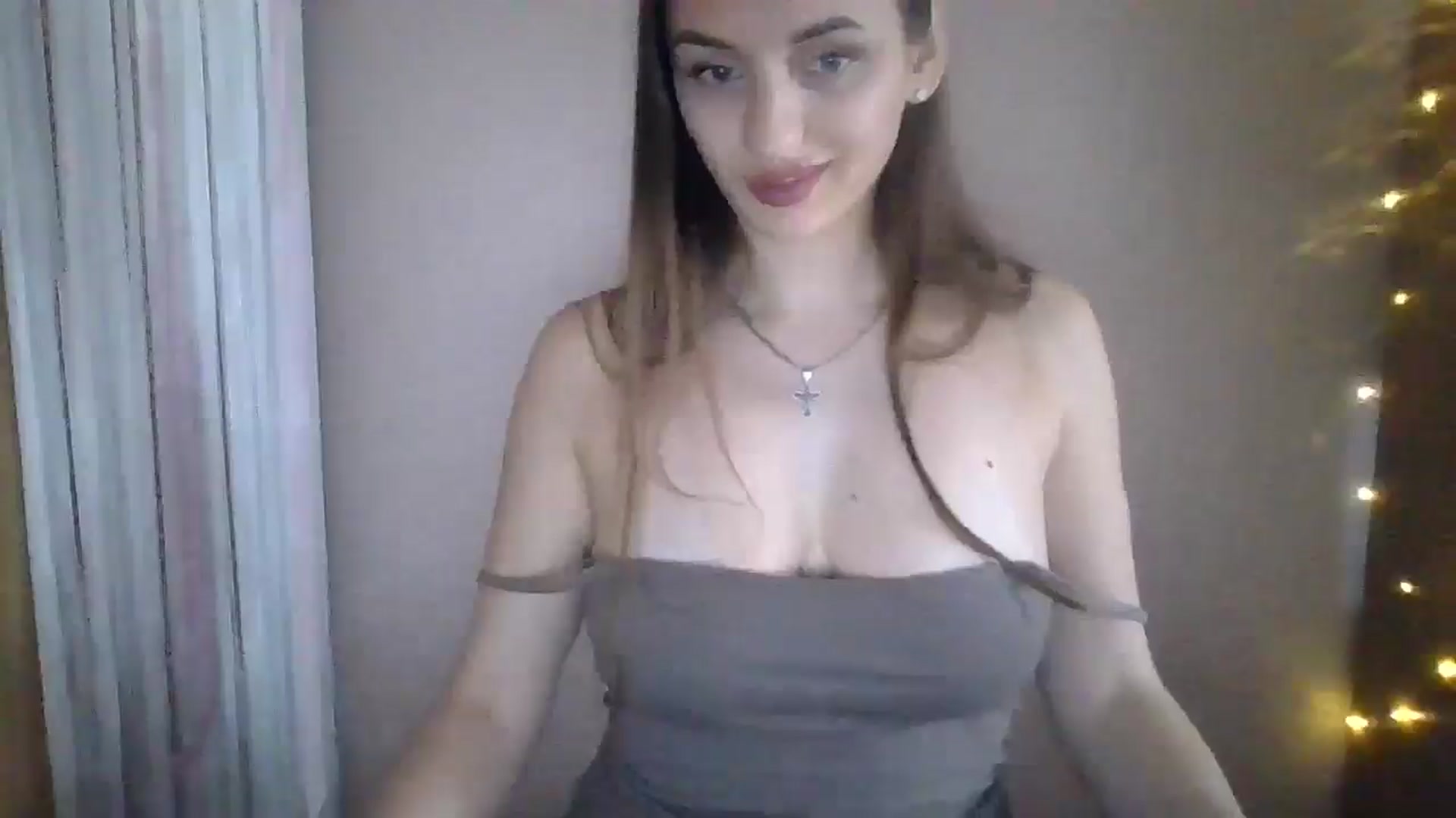 Gallery image thumbnail from SarahMills's myfreecams stream on, 09/20/2025, 13:10 image 14 of 20