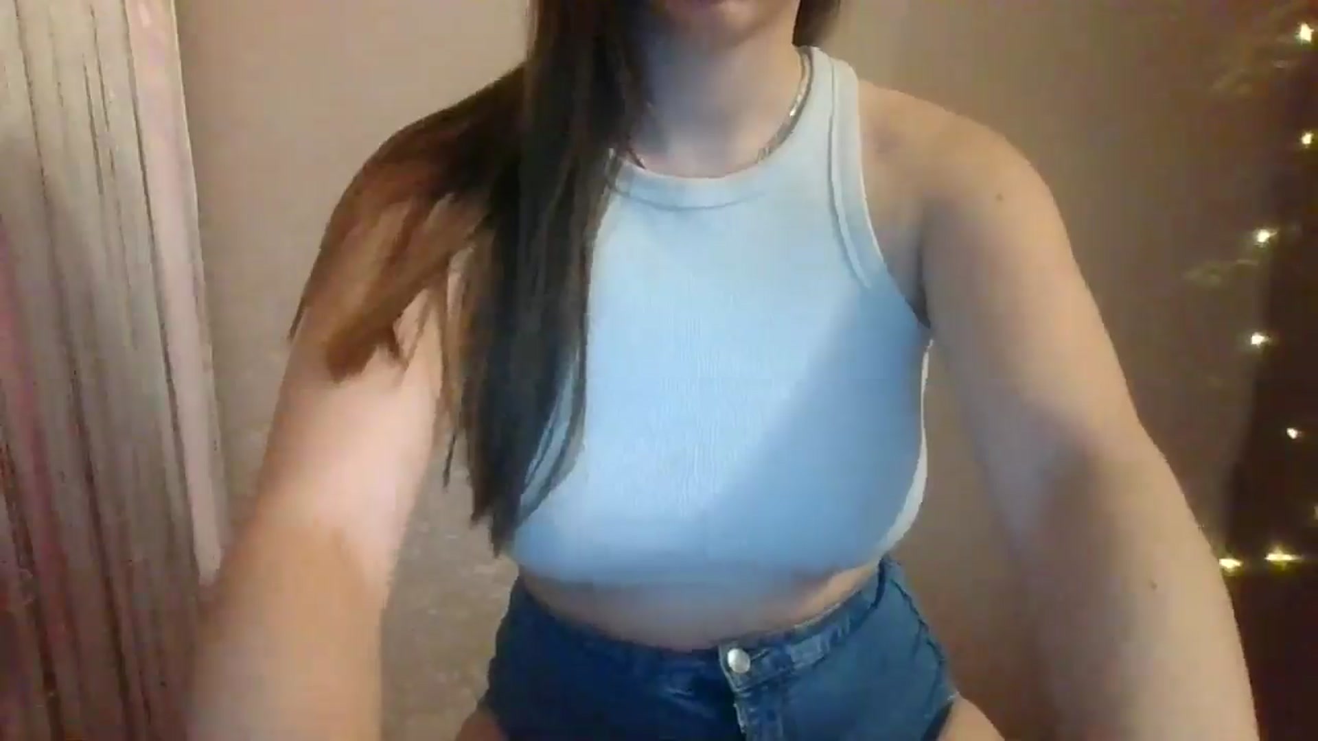 Gallery image thumbnail from SarahMills's myfreecams stream on, 09/25/2025, 16:26 image 10 of 20