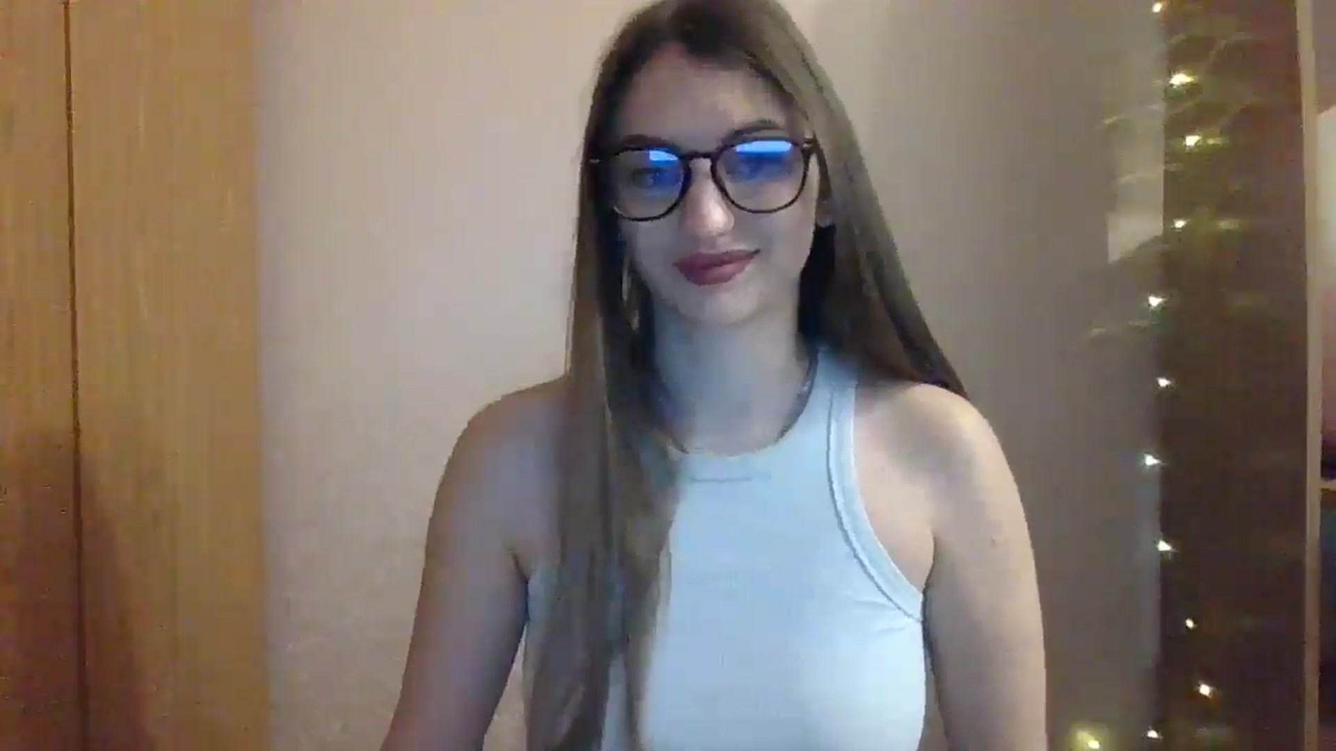 Gallery image thumbnail from SarahMills's myfreecams stream on, 10/05/2025, 10:30 image 2 of 20