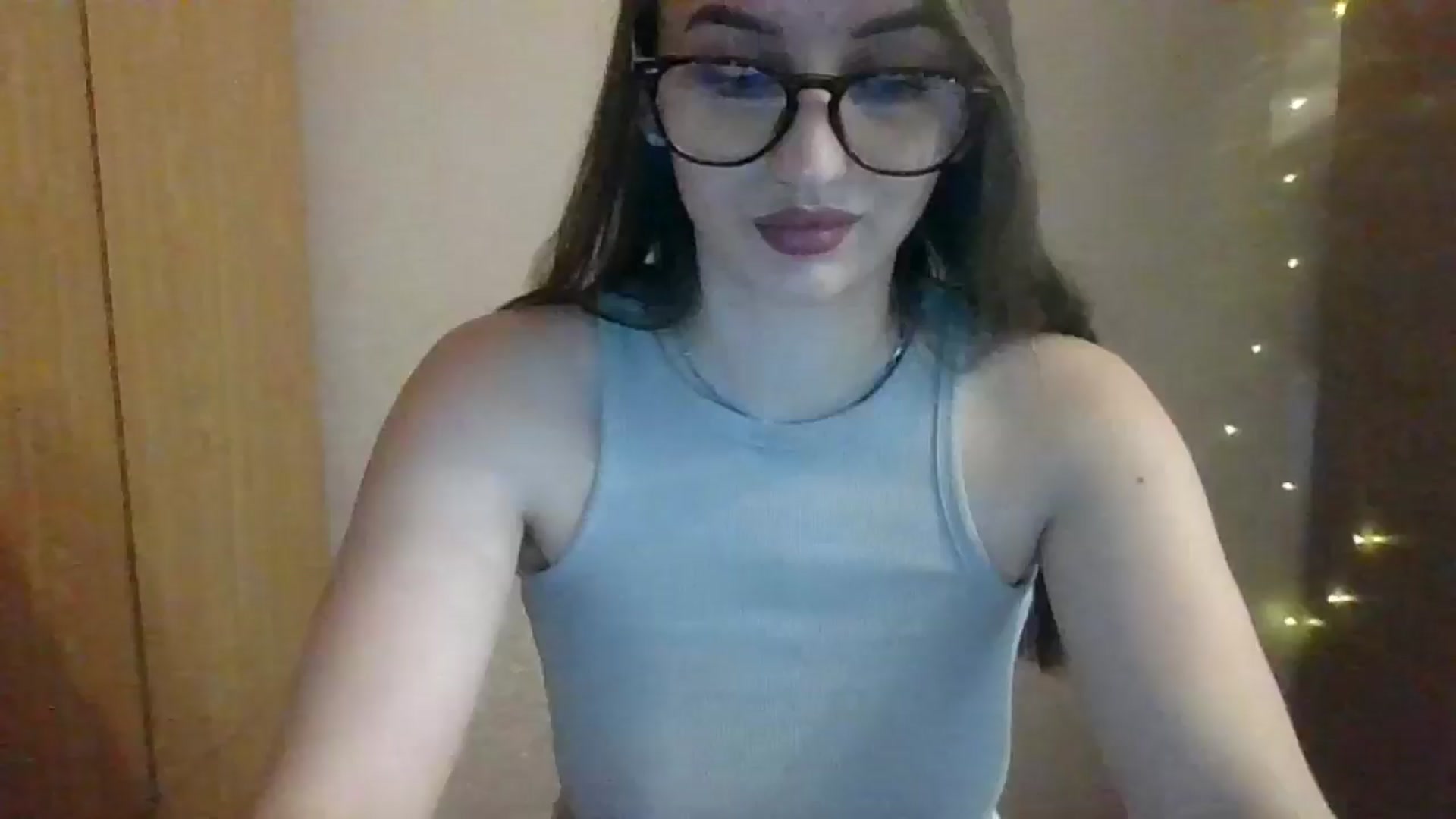 Gallery image thumbnail from SarahMills's myfreecams stream on, 10/12/2025, 11:28 image 14 of 20