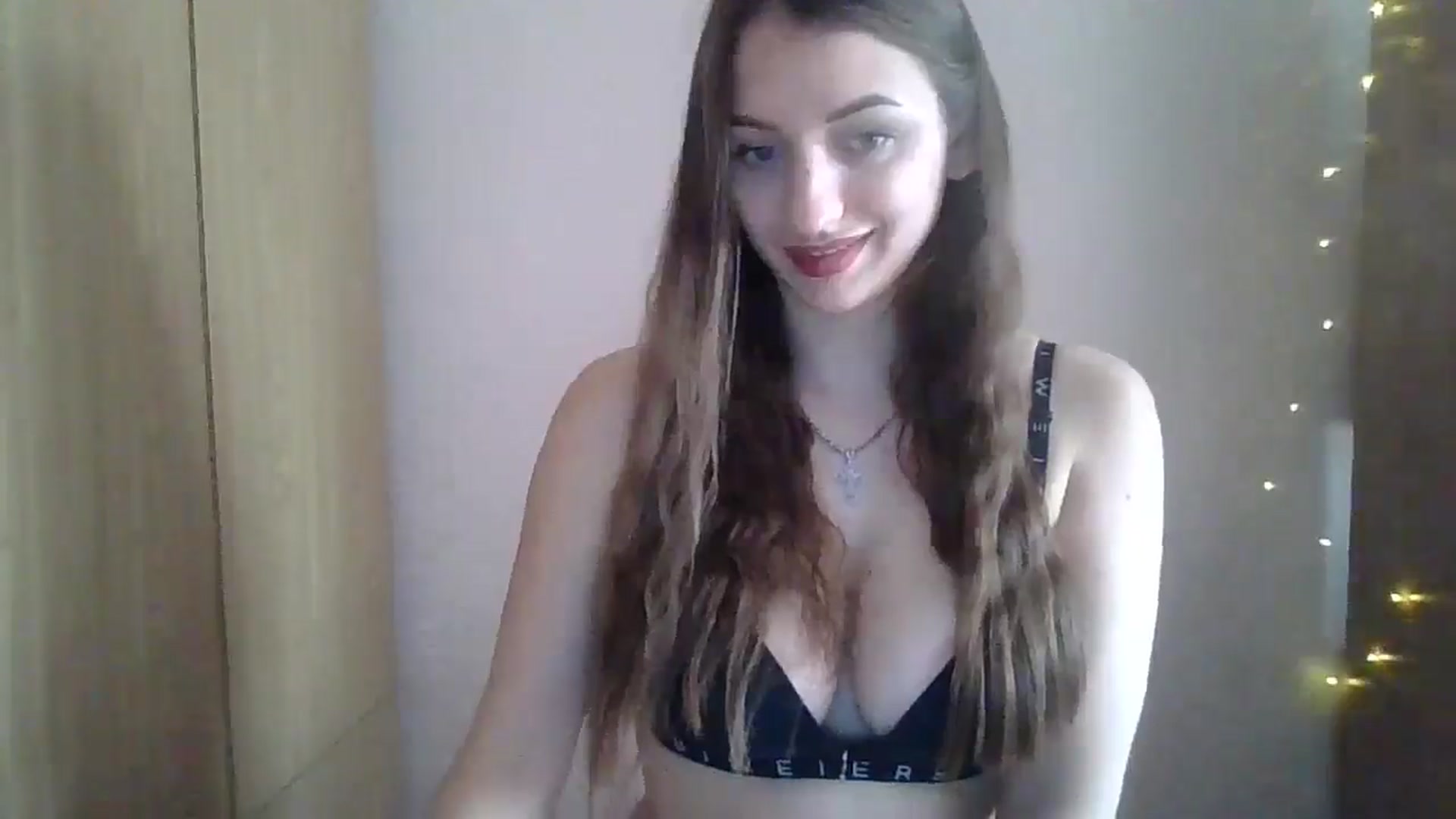 Gallery image thumbnail from SarahMills's myfreecams stream on, 10/23/2025, 09:48 image 3 of 20