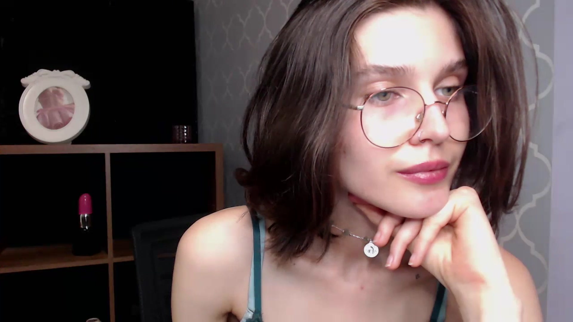 Gallery image thumbnail from SarahPassionX's myfreecams stream on, 06/30/2023, 08:00 image 13 of 20
