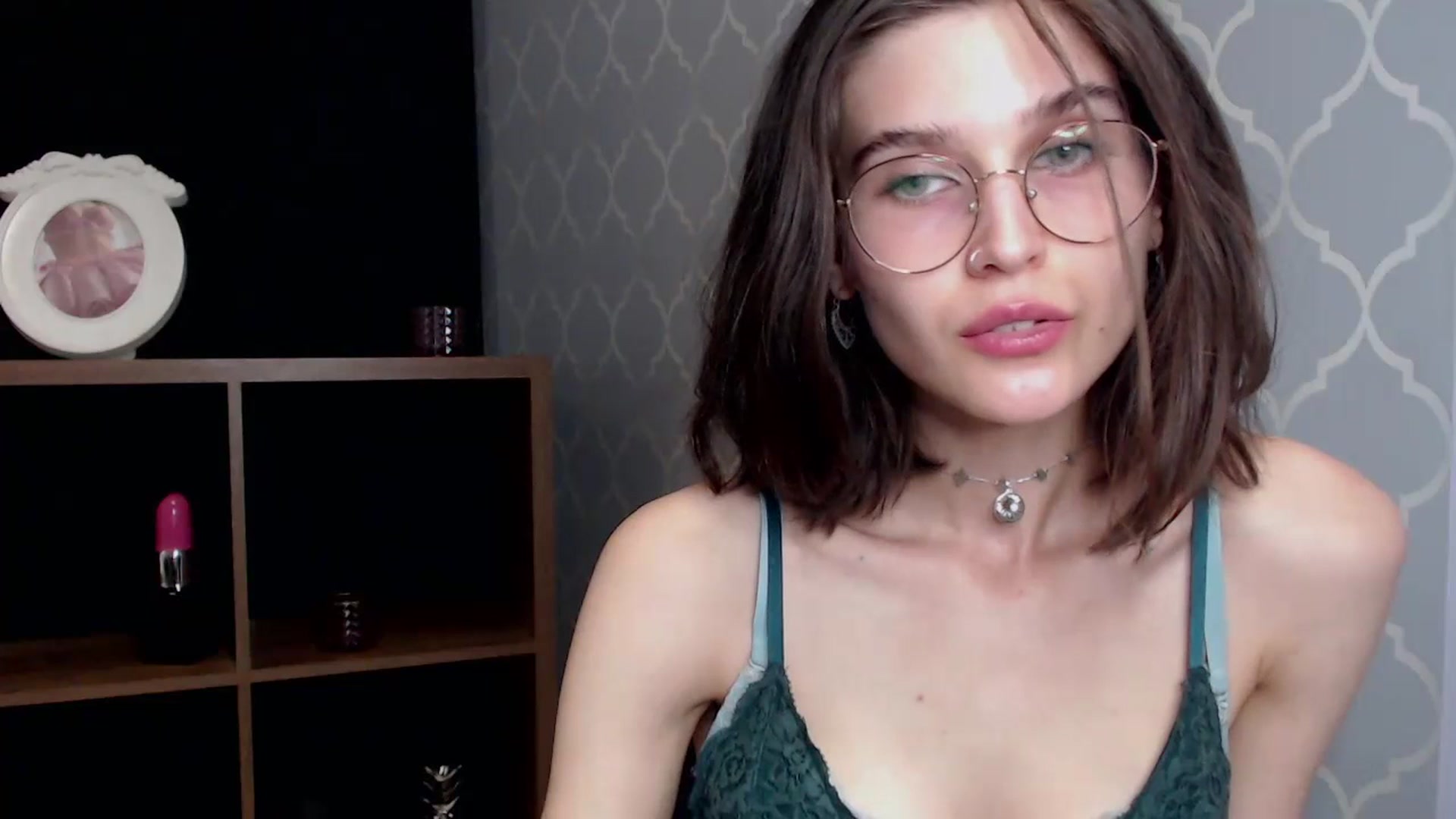 Gallery image thumbnail from SarahPassionX's myfreecams stream on, 06/30/2023, 09:19 image 1 of 20