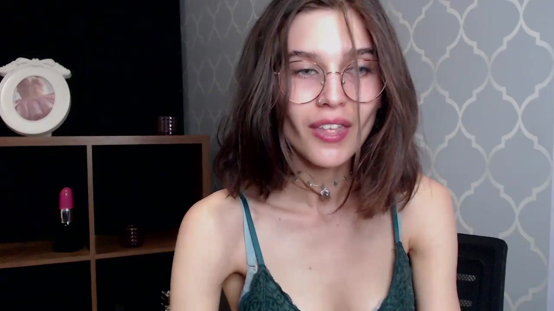 Gallery image thumbnail from SarahPassionX's myfreecams stream on, 06/30/2023, 09:19 image 11 of 20