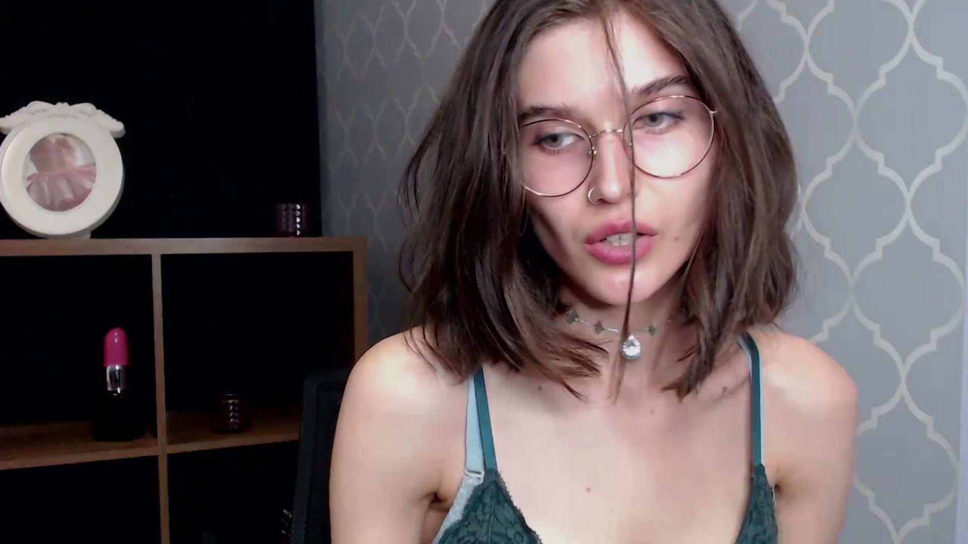 Gallery image thumbnail from SarahPassionX's myfreecams stream on, 06/30/2023, 09:19 image 15 of 20