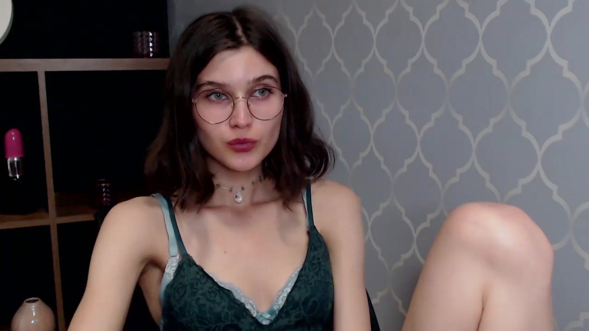 Gallery image thumbnail from SarahPassionX's myfreecams stream on, 06/30/2023, 11:17 image 5 of 20