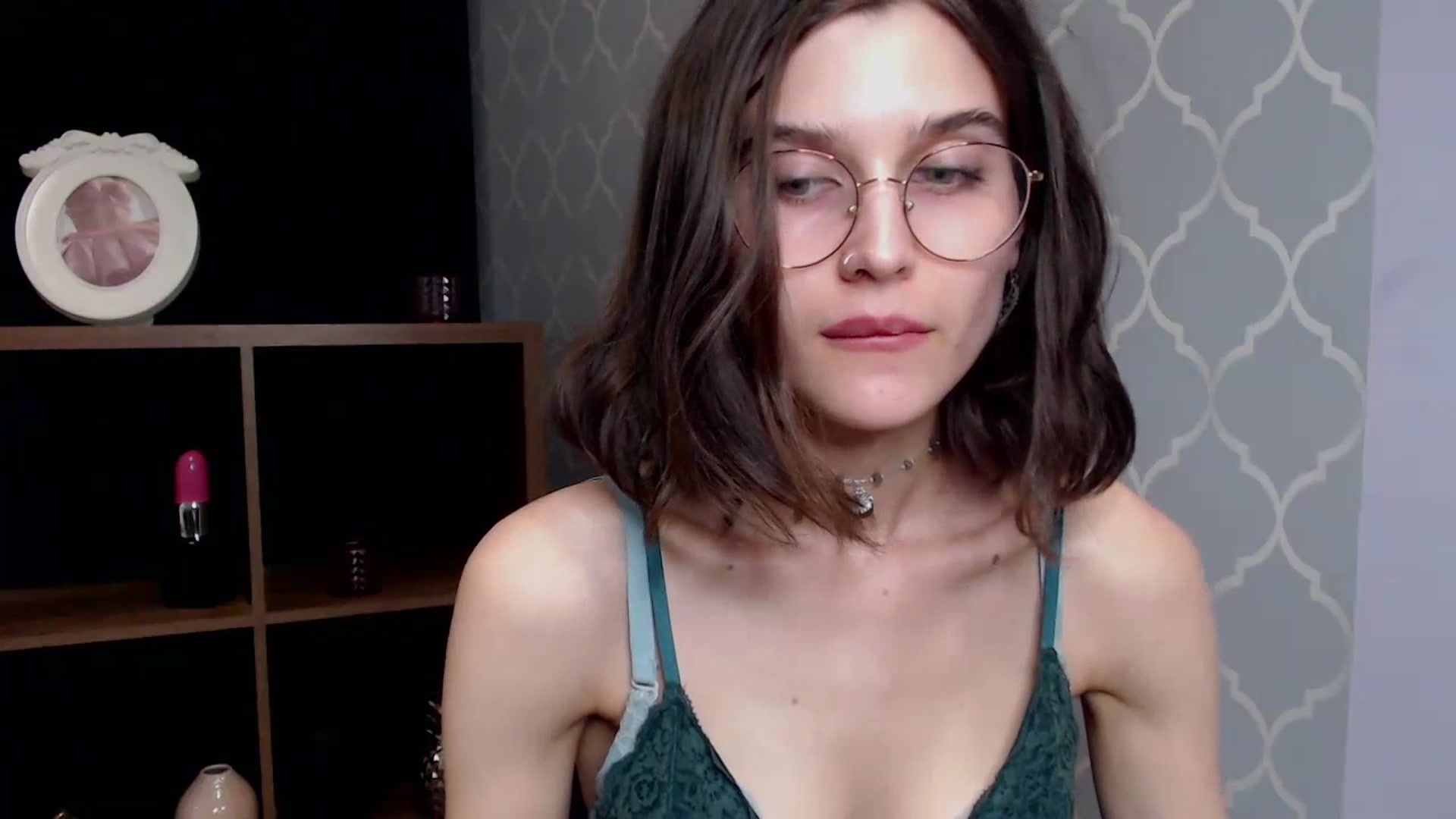 Gallery image thumbnail from SarahPassionX's myfreecams stream on, 06/30/2023, 12:23 image 5 of 20