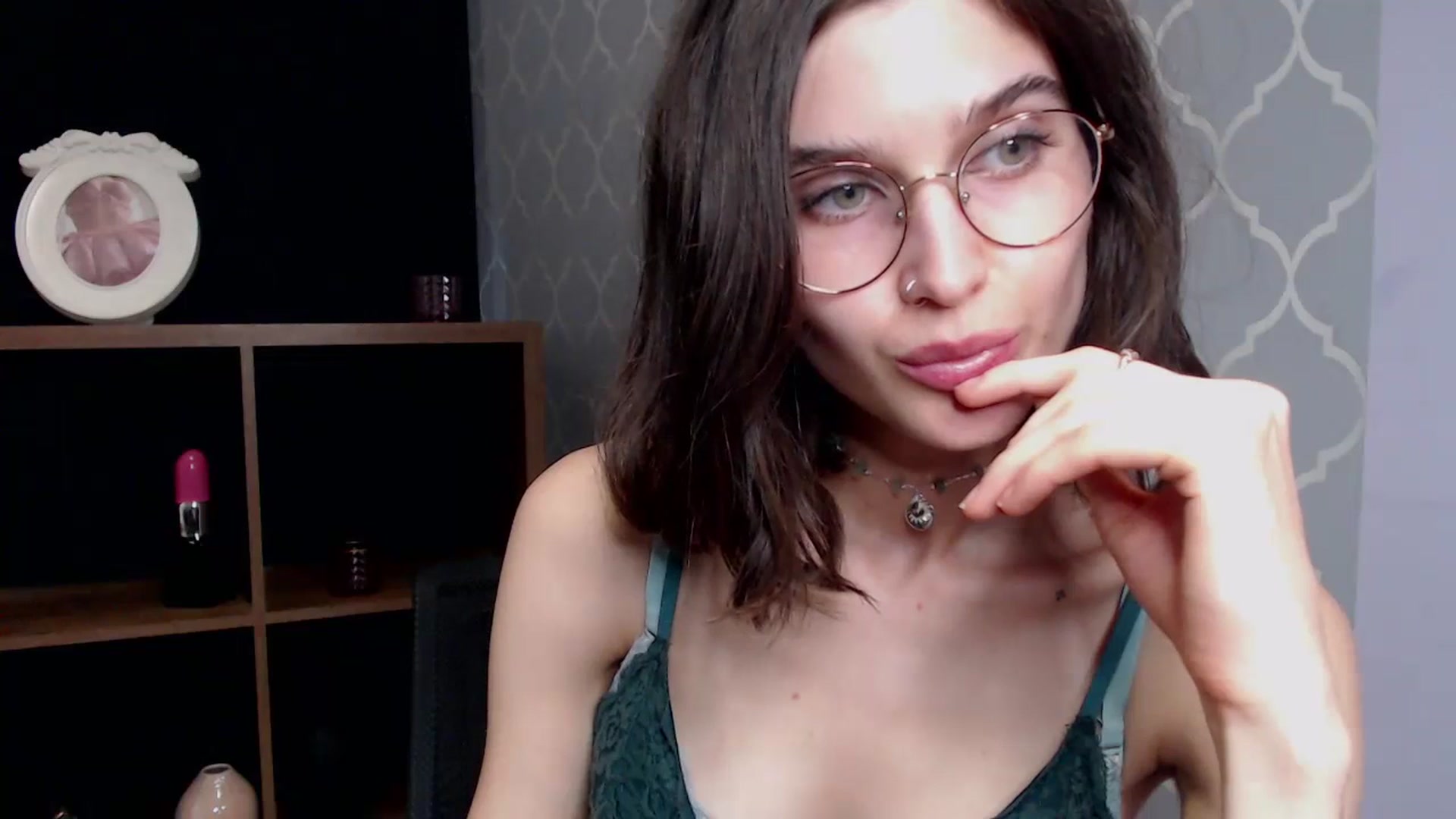 Gallery image thumbnail from SarahPassionX's myfreecams stream on, 06/30/2023, 12:23 image 11 of 20