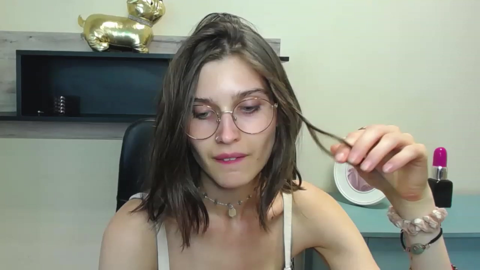 Gallery image thumbnail from SarahPassionX's myfreecams stream on, 07/03/2023, 15:29 image 4 of 20