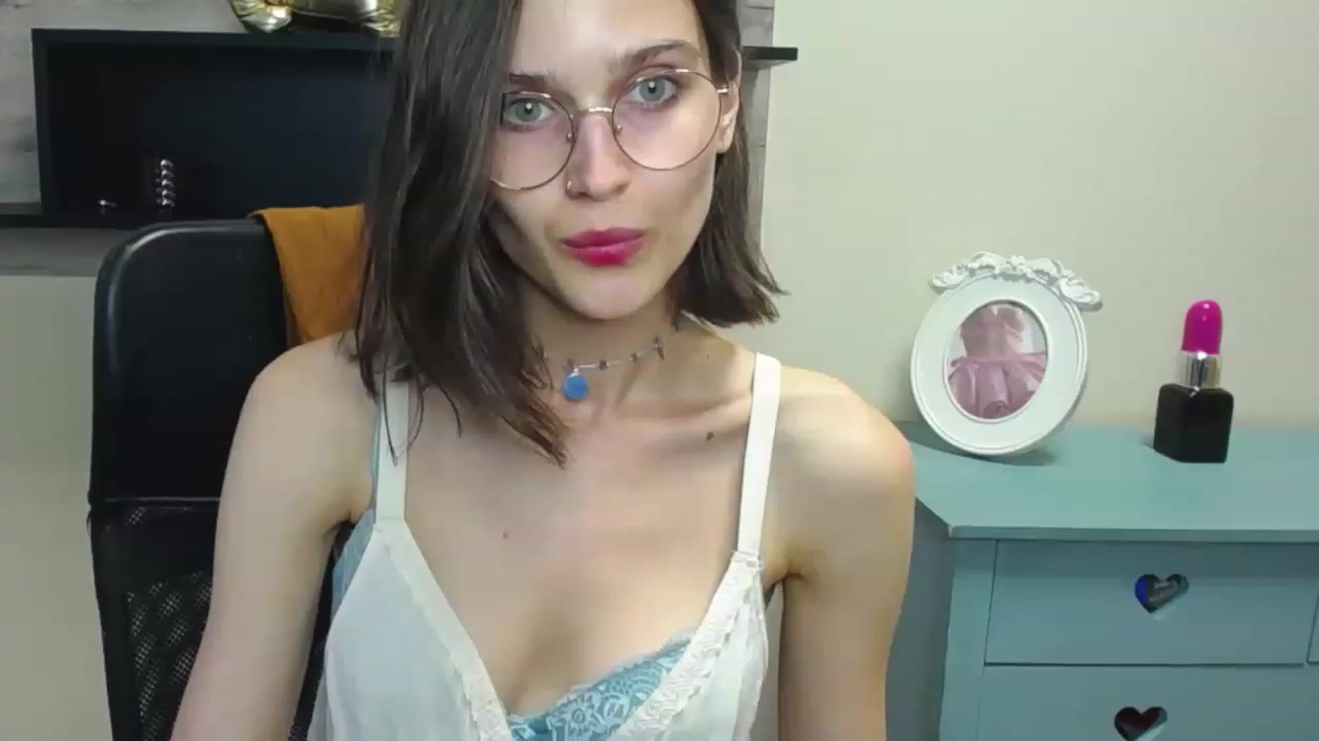 Gallery image thumbnail from SarahPassionX's myfreecams stream on, 07/03/2023, 15:29 image 14 of 20