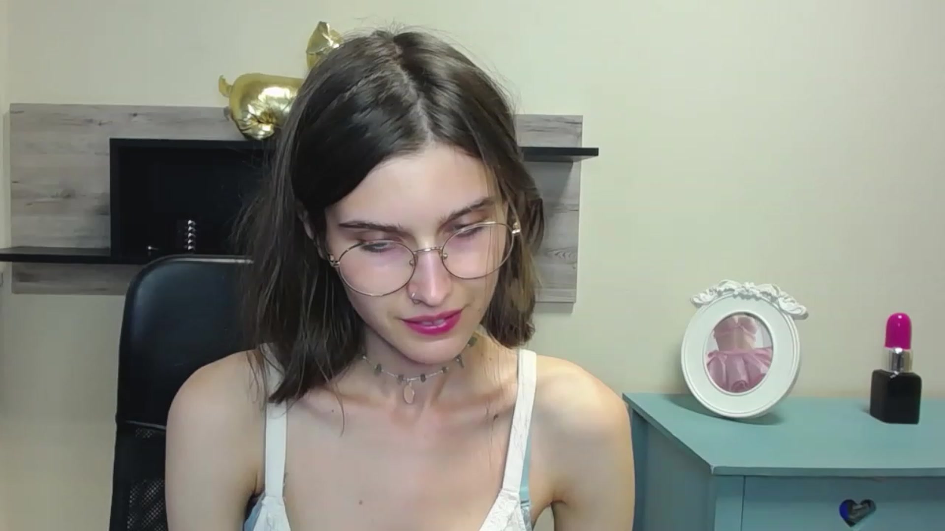 Gallery image thumbnail from SarahPassionX's myfreecams stream on, 07/03/2023, 18:52 image 11 of 20