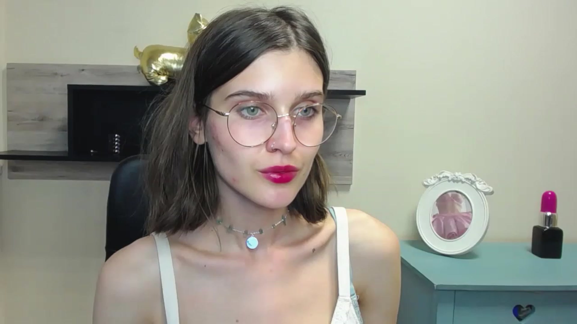 Gallery image thumbnail from SarahPassionX's myfreecams stream on, 07/03/2023, 18:52 image 13 of 20