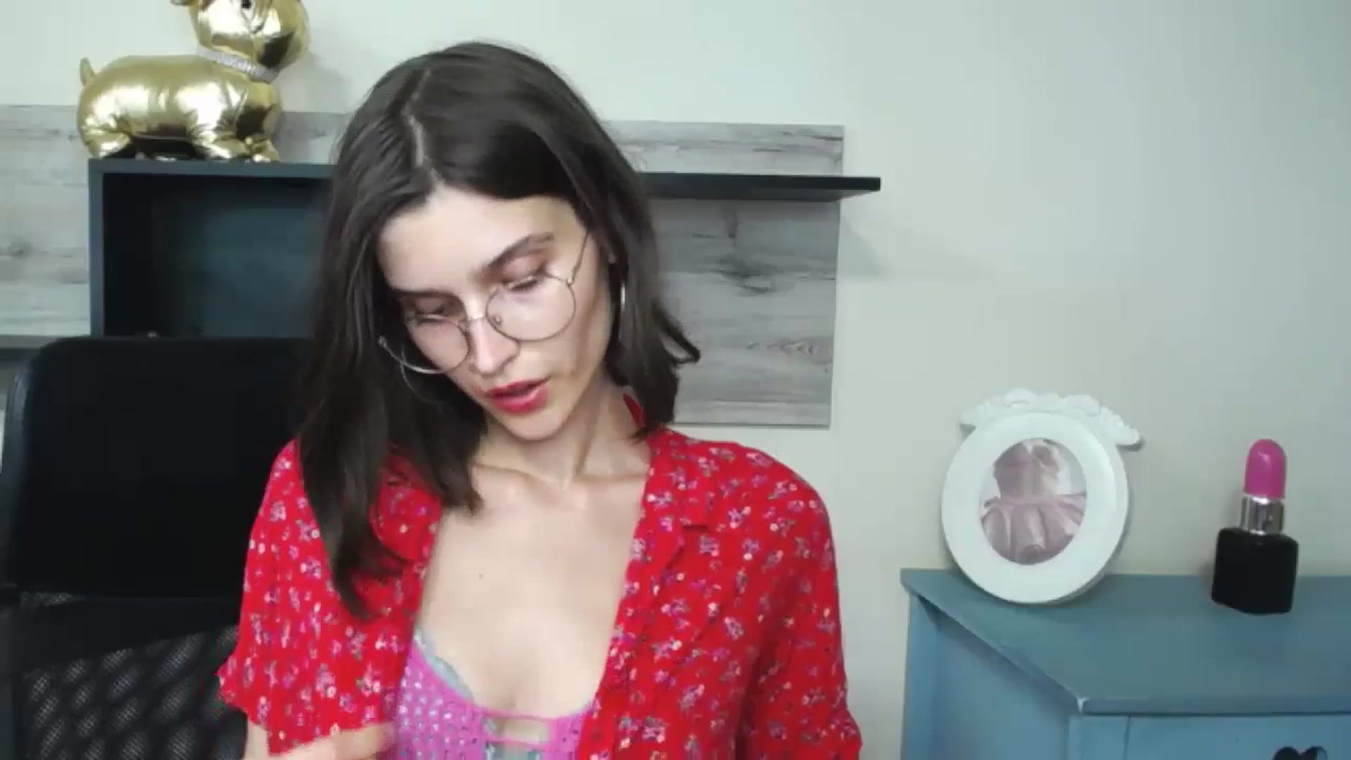 Gallery image thumbnail from SarahPassionX's myfreecams stream on, 07/10/2023, 14:50 image 9 of 20