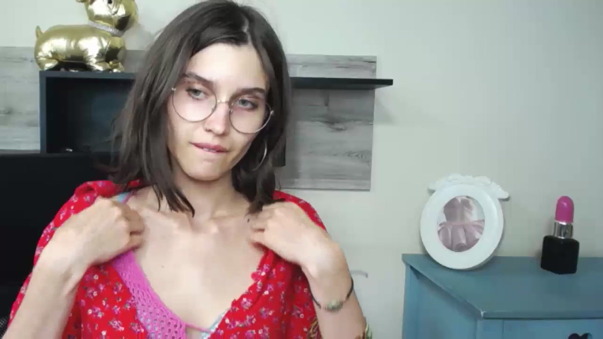 Gallery image thumbnail from SarahPassionX's myfreecams stream on, 07/10/2023, 14:50 image 17 of 20