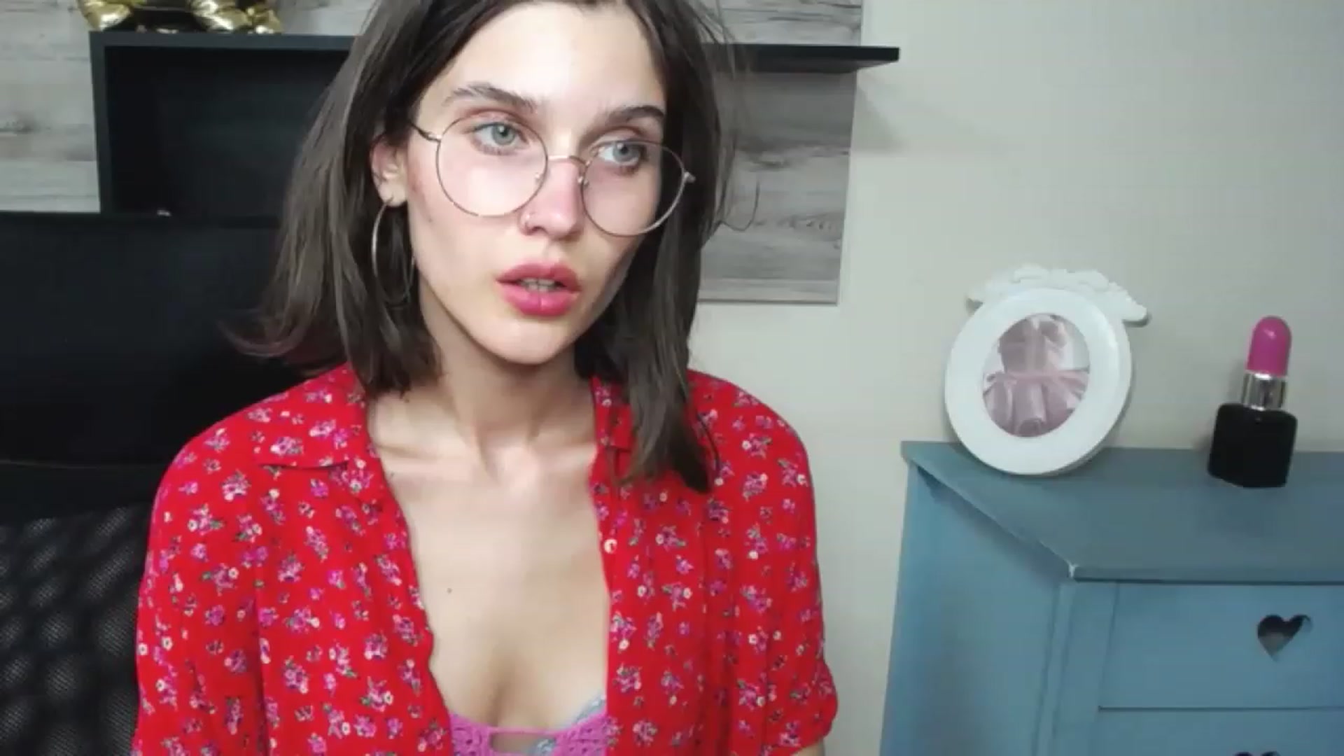 Gallery image thumbnail from SarahPassionX's myfreecams stream on, 07/10/2023, 19:12 image 1 of 20