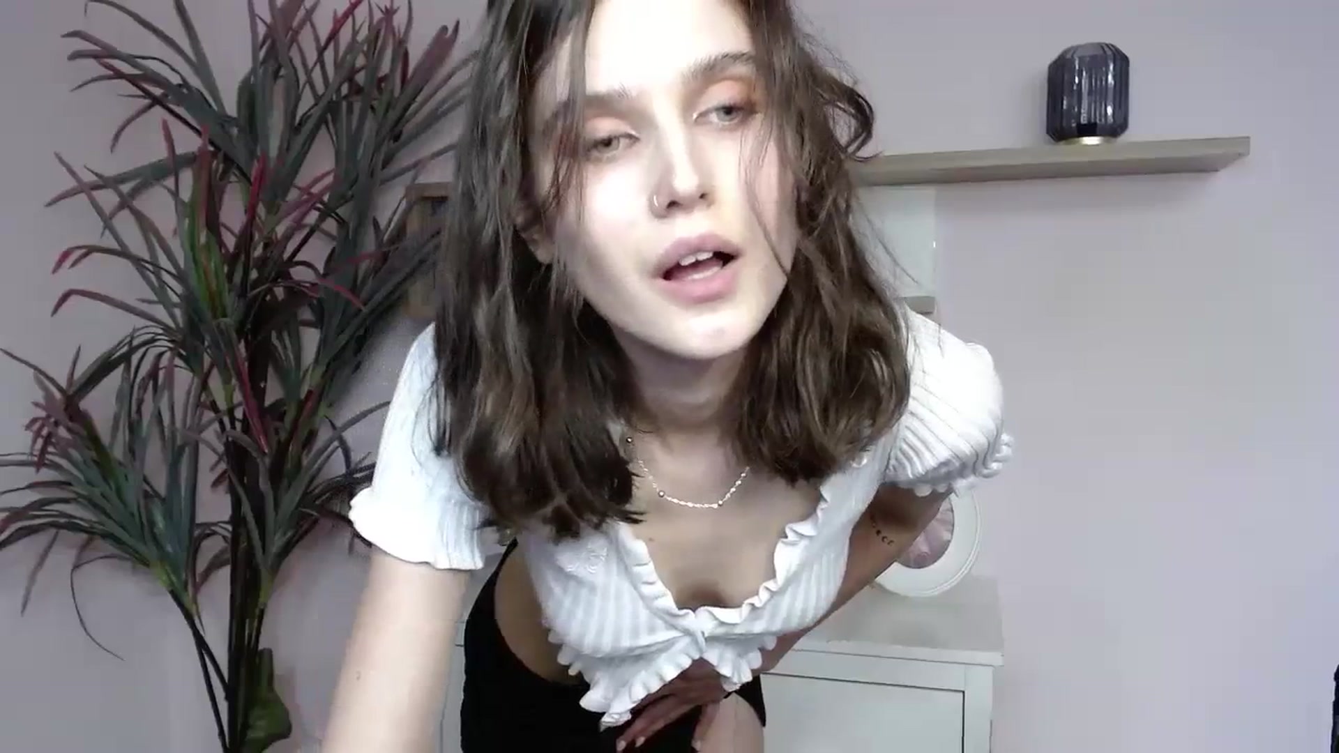 Gallery image thumbnail from SarahPassionX's myfreecams stream on, 03/16/2024, 12:52 image 3 of 20